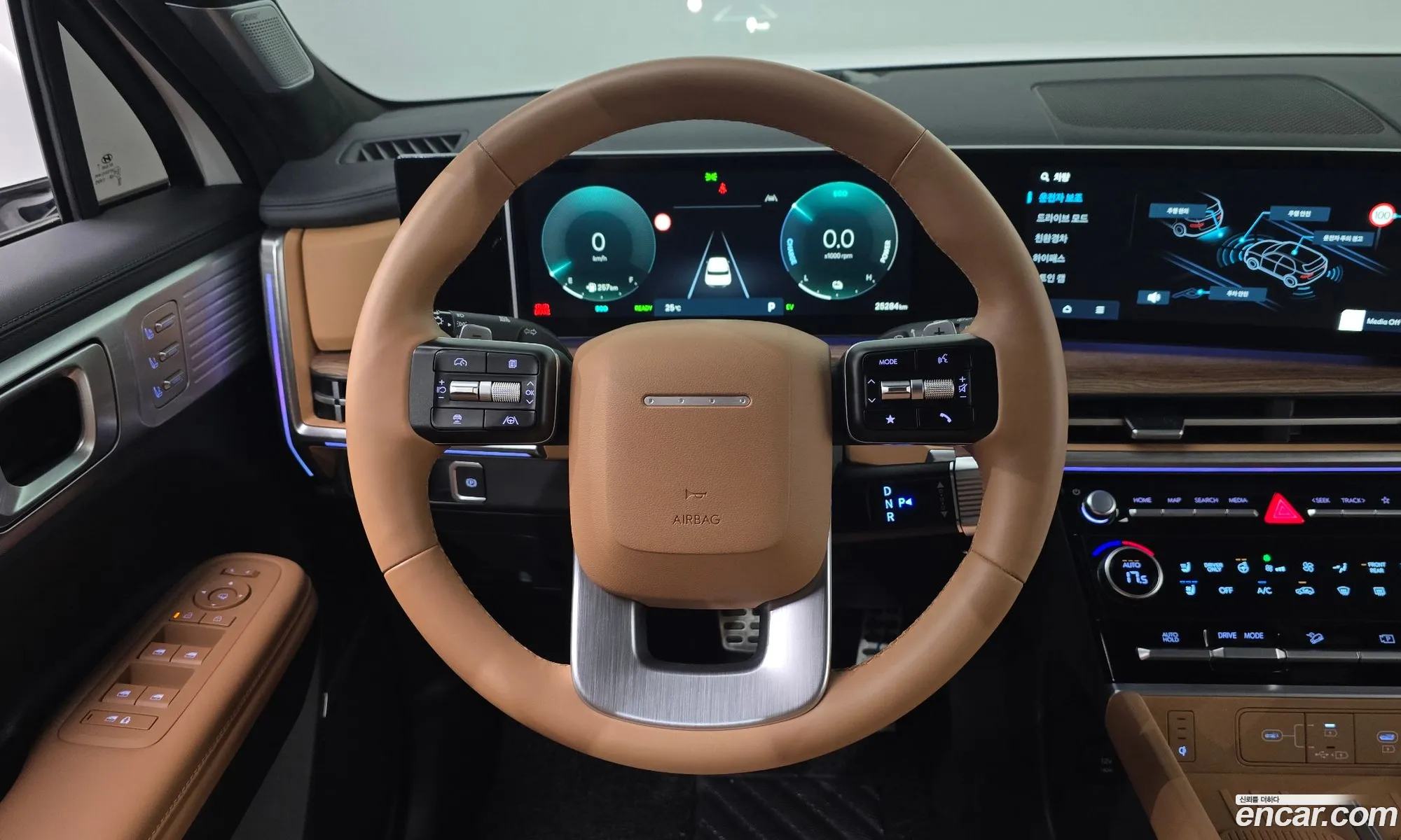 Hyundai Santa Fe 2025 — 22