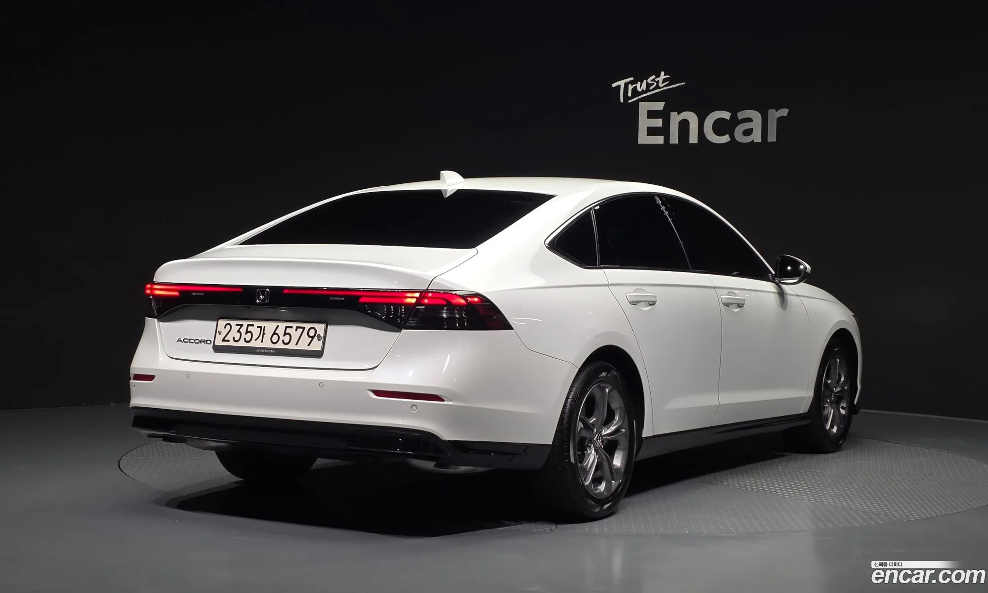 Honda Accord 1 2023 — 19