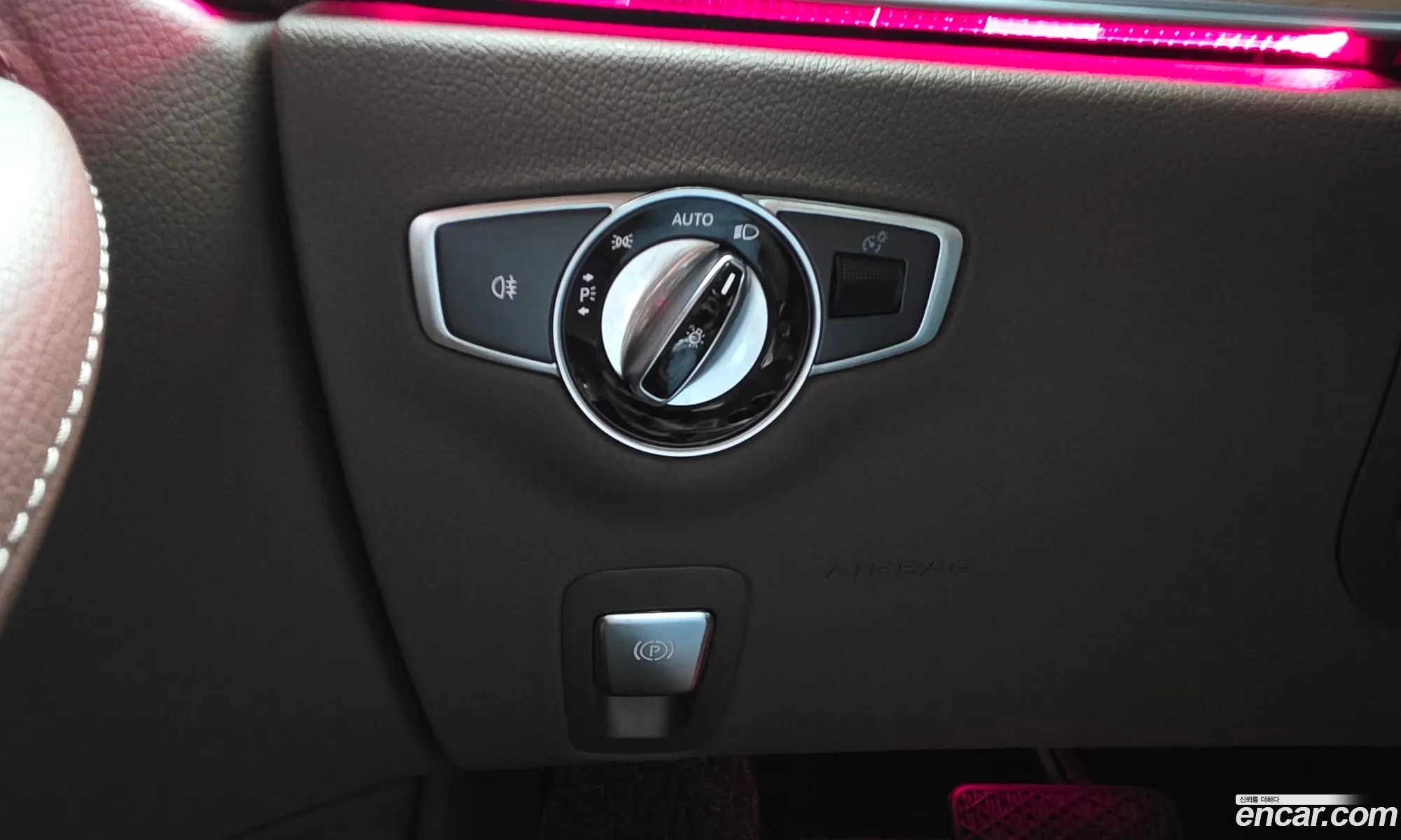 Mercedes-Benz E-Class W213 2018 WDDZF4KB2JA484766 — 10