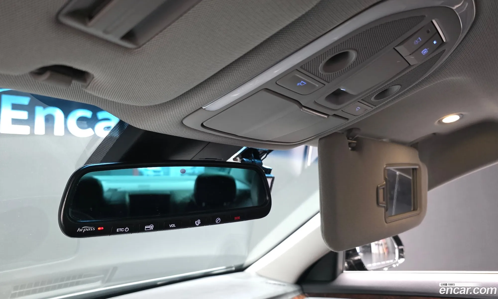 Hyundai Genesis DH 2014 — 17