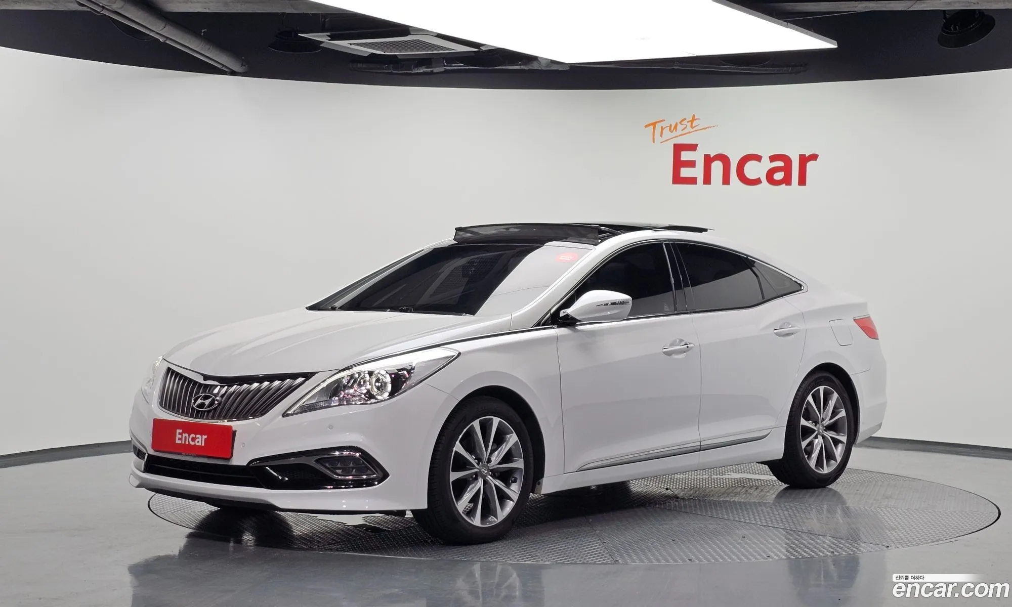 Hyundai Grandeur HG 2016 — 3