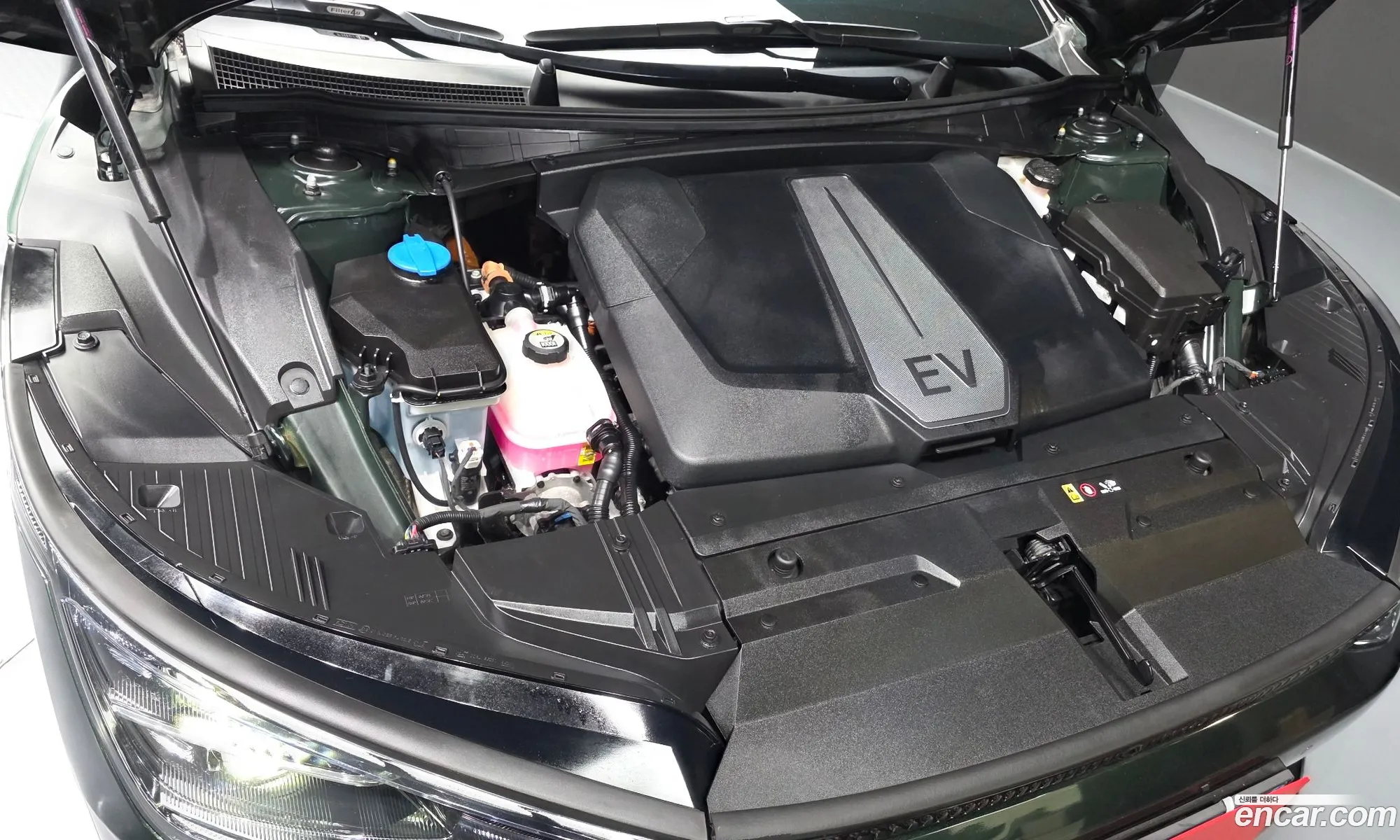 Kia EV6 2022 — 10