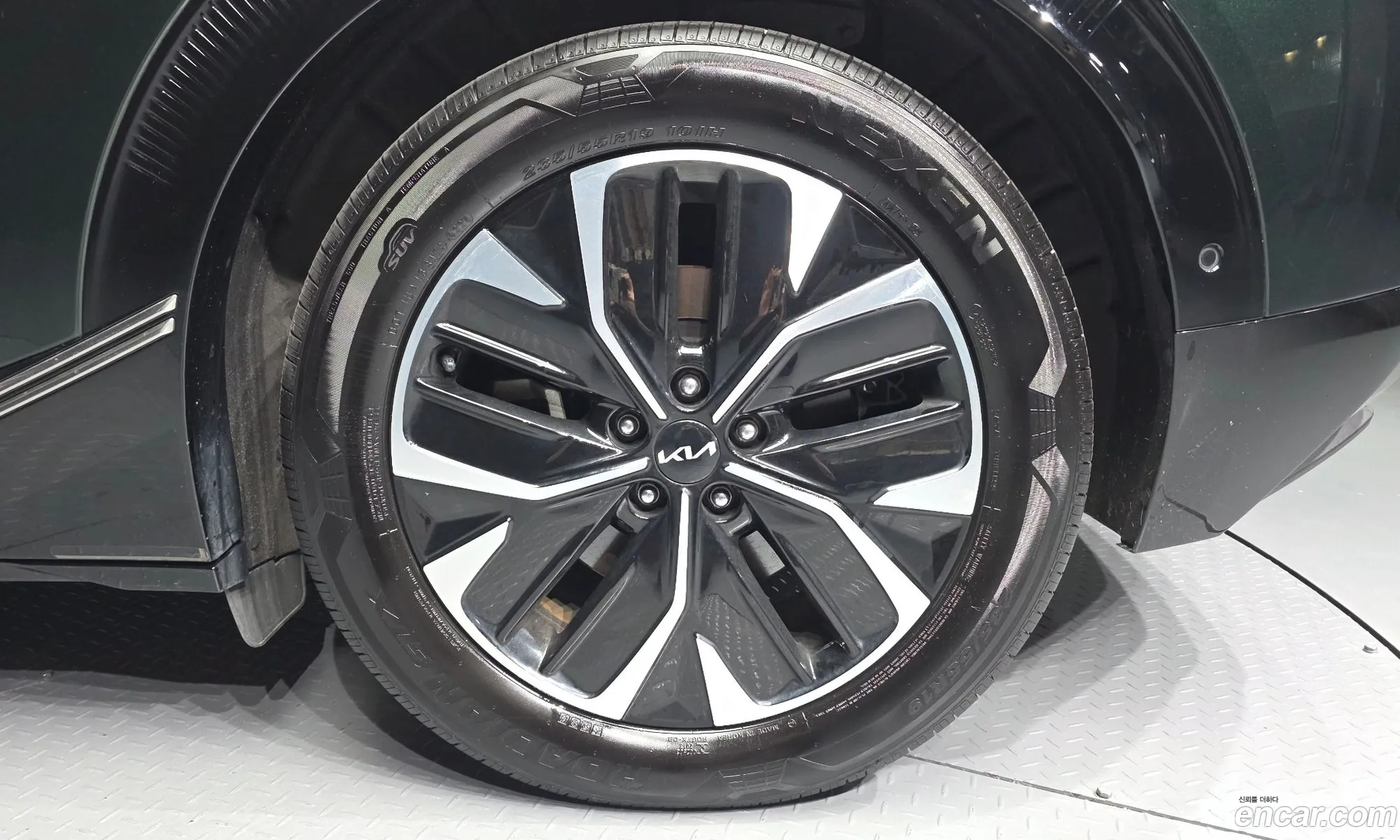 Kia EV6 2022 — 19