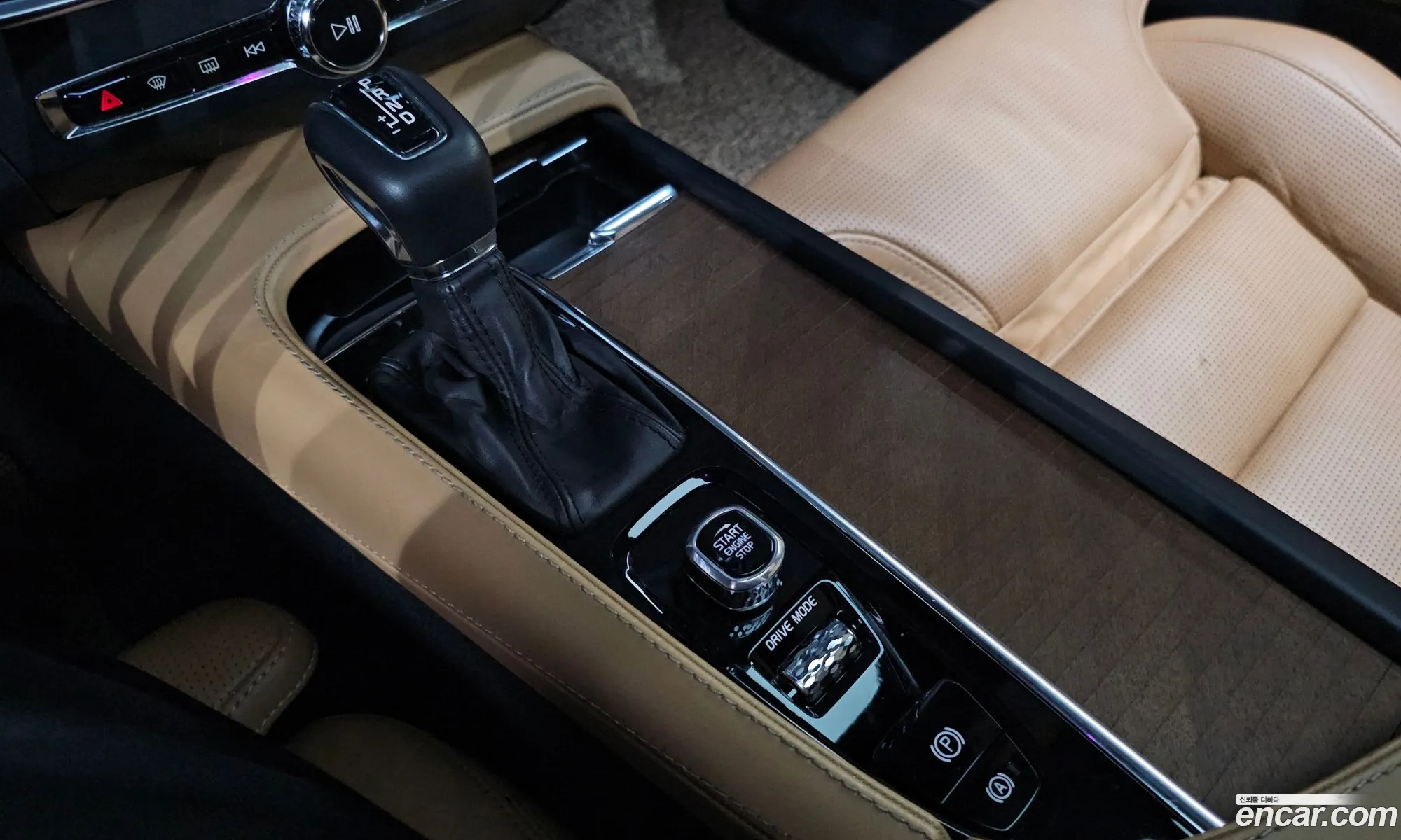 Volvo S90 2018 YV1PS102DJ1038624 — 10