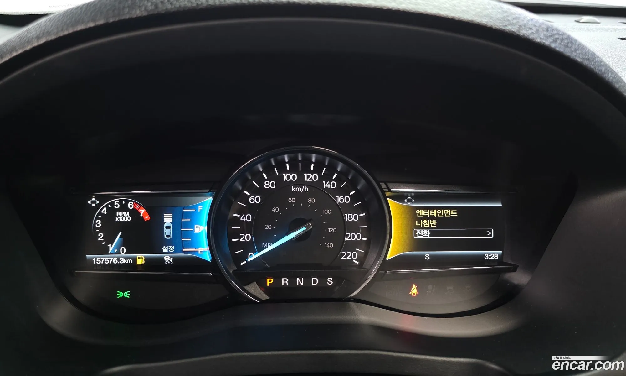 Ford Explorer 2018 1FM5K8FH8JGA48944 — 8