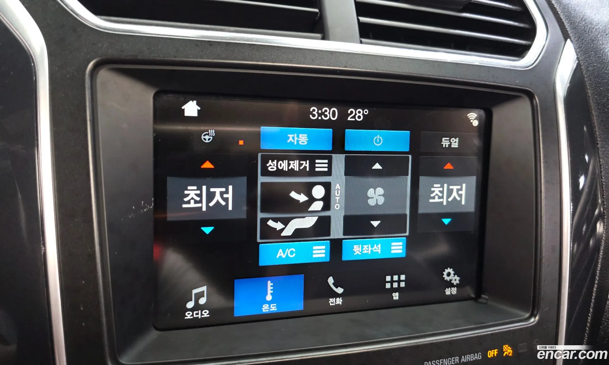 Ford Explorer 2018 1FM5K8FH8JGA48944 — 5