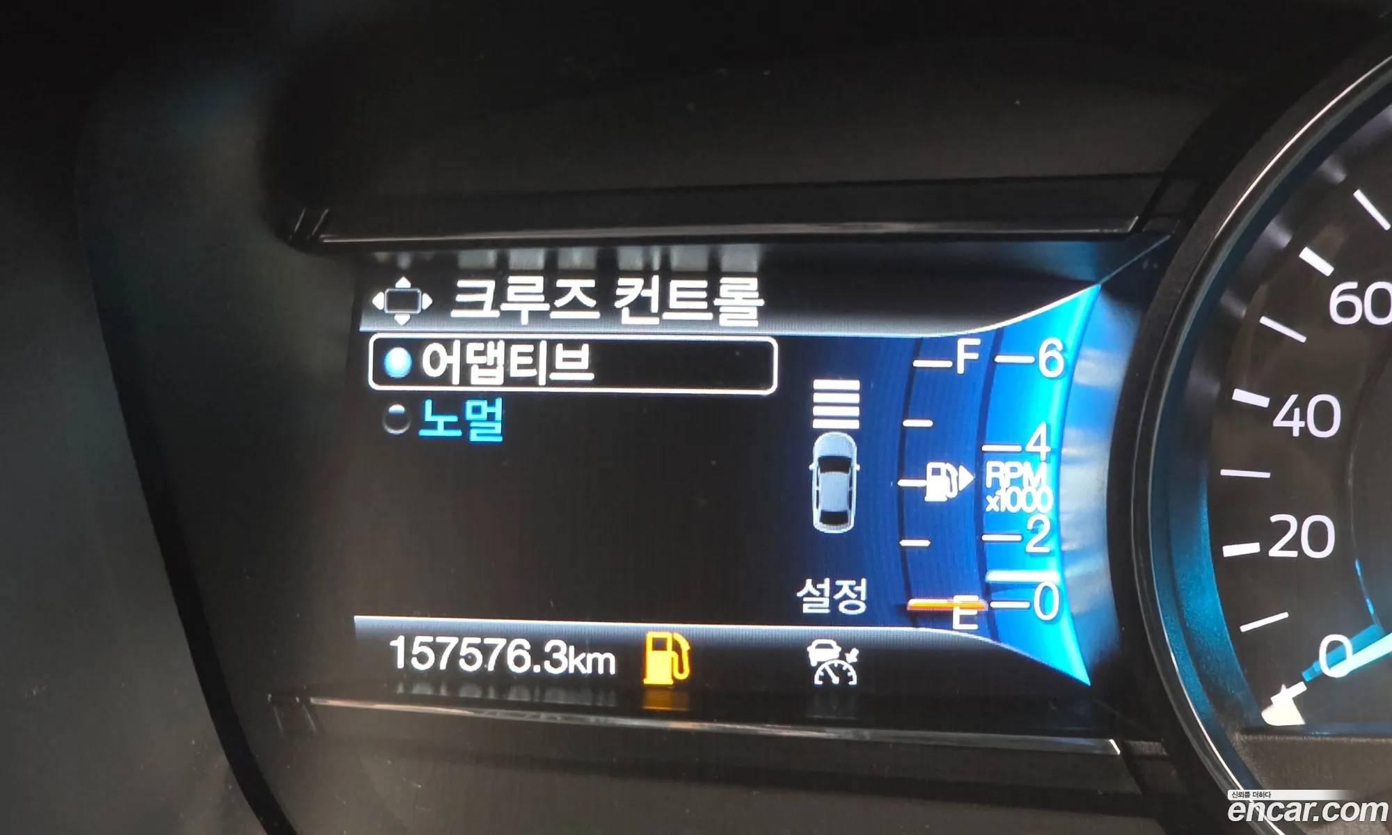 Ford Explorer 2018 1FM5K8FH8JGA48944 — 9