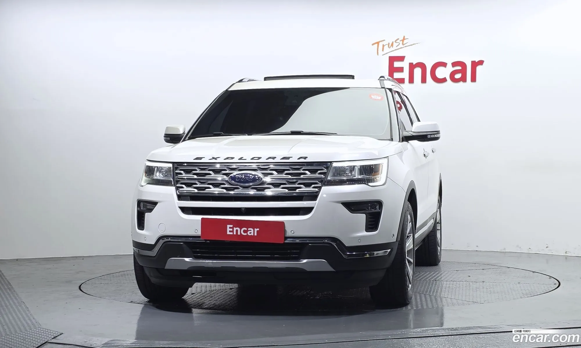 Ford Explorer 2018 1FM5K8FH8JGA48944 — 7