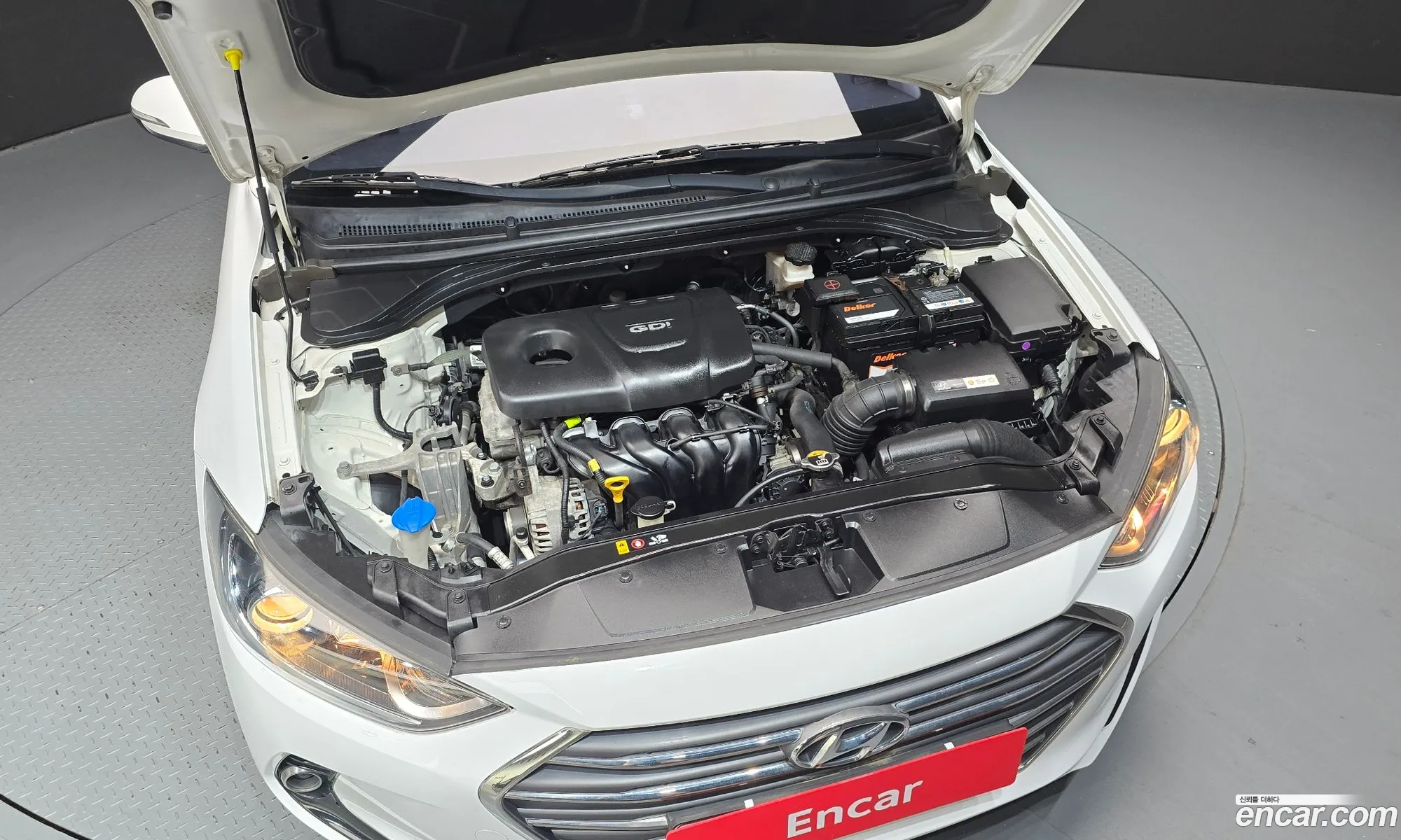 Hyundai Elantra AD 2016 — 9