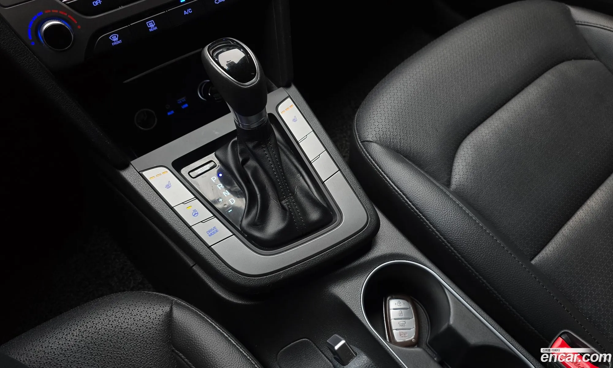 Hyundai Elantra AD 2016 — 6