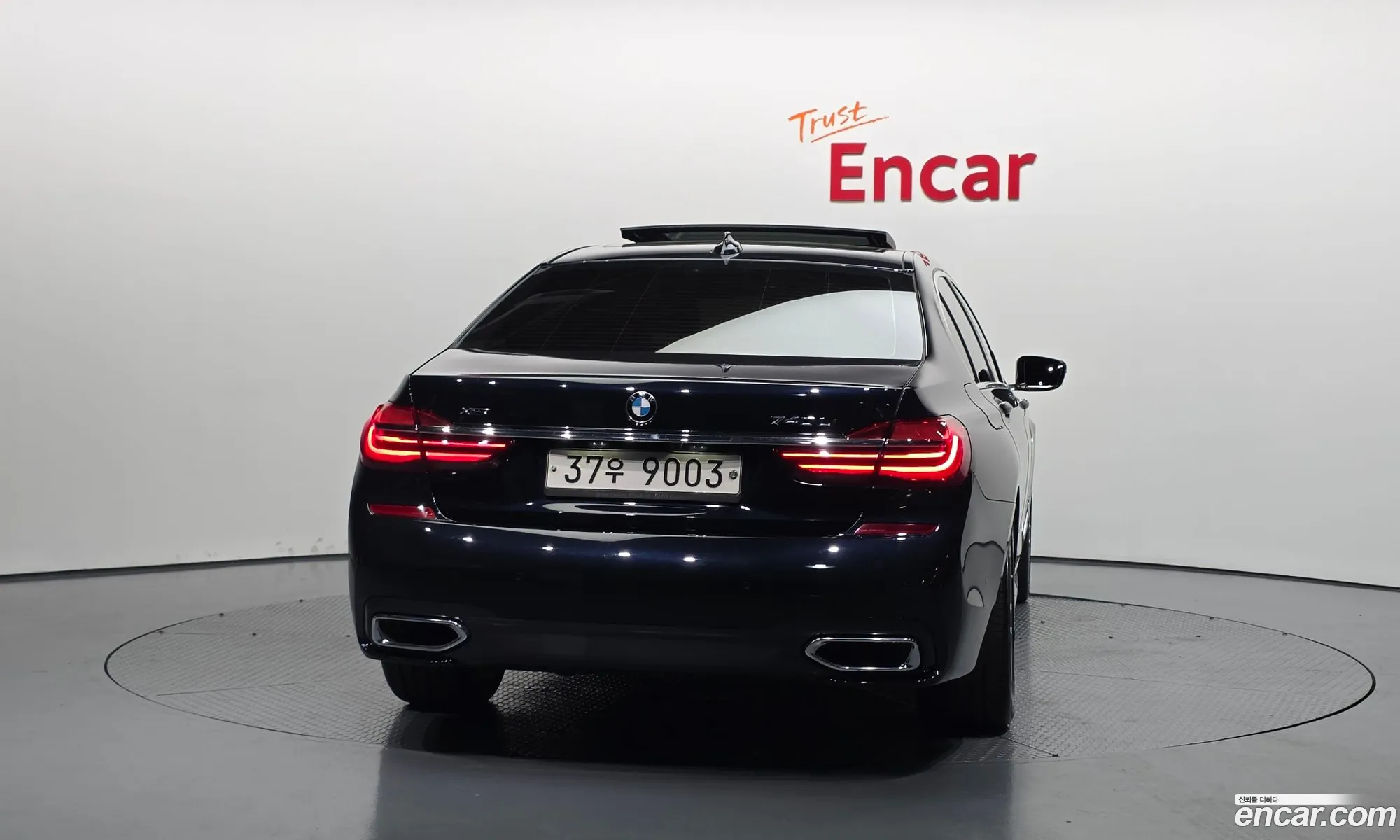 BMW 7 Series 2017 WBA7E4109HGV25175 — 2