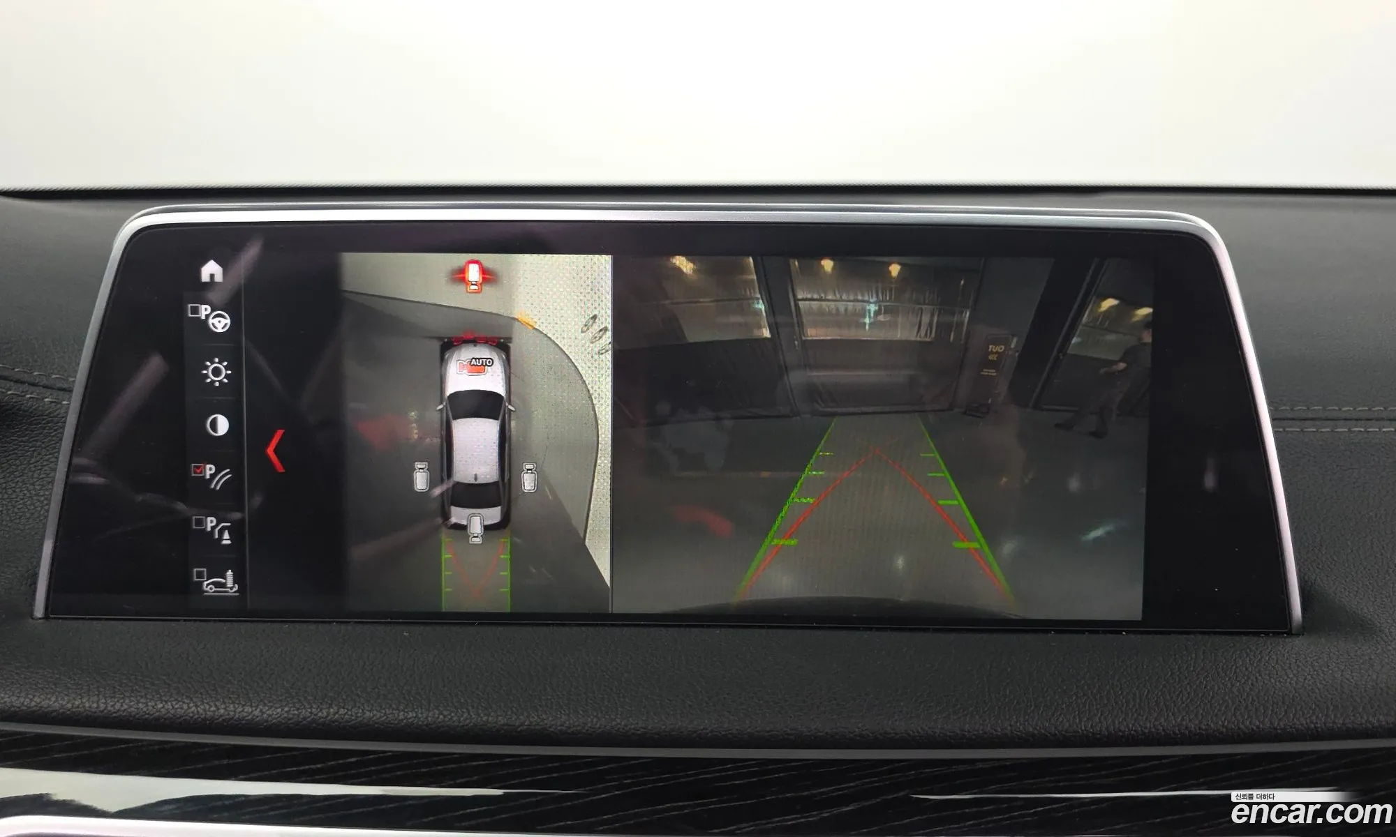 BMW 7 Series 2017 WBA7E4109HGV25175 — 17