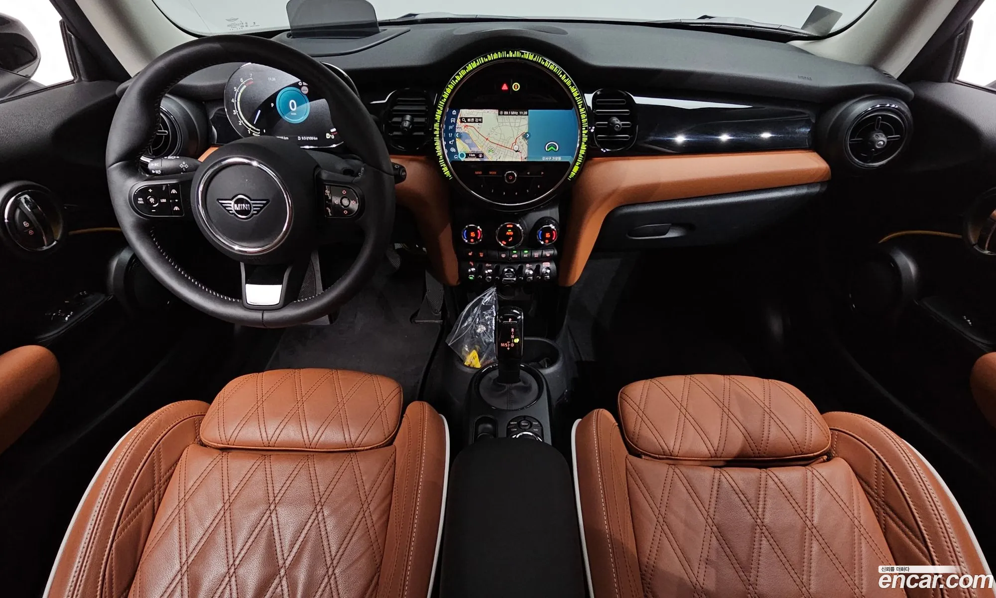Mini Cooper S 2023 WMW61DH0XR2U43810 — 12