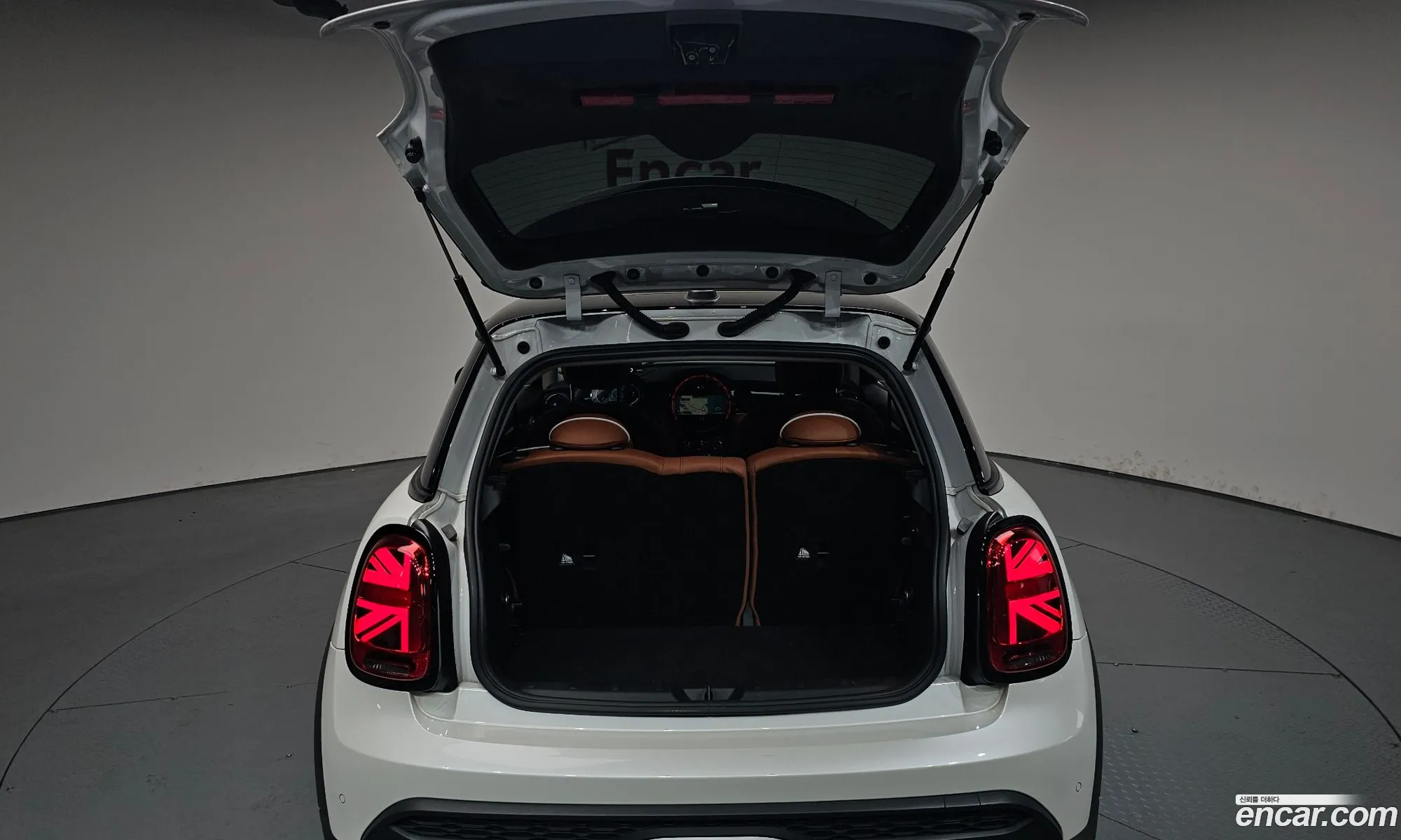 Mini Cooper S 2023 WMW61DH0XR2U43810 — 34
