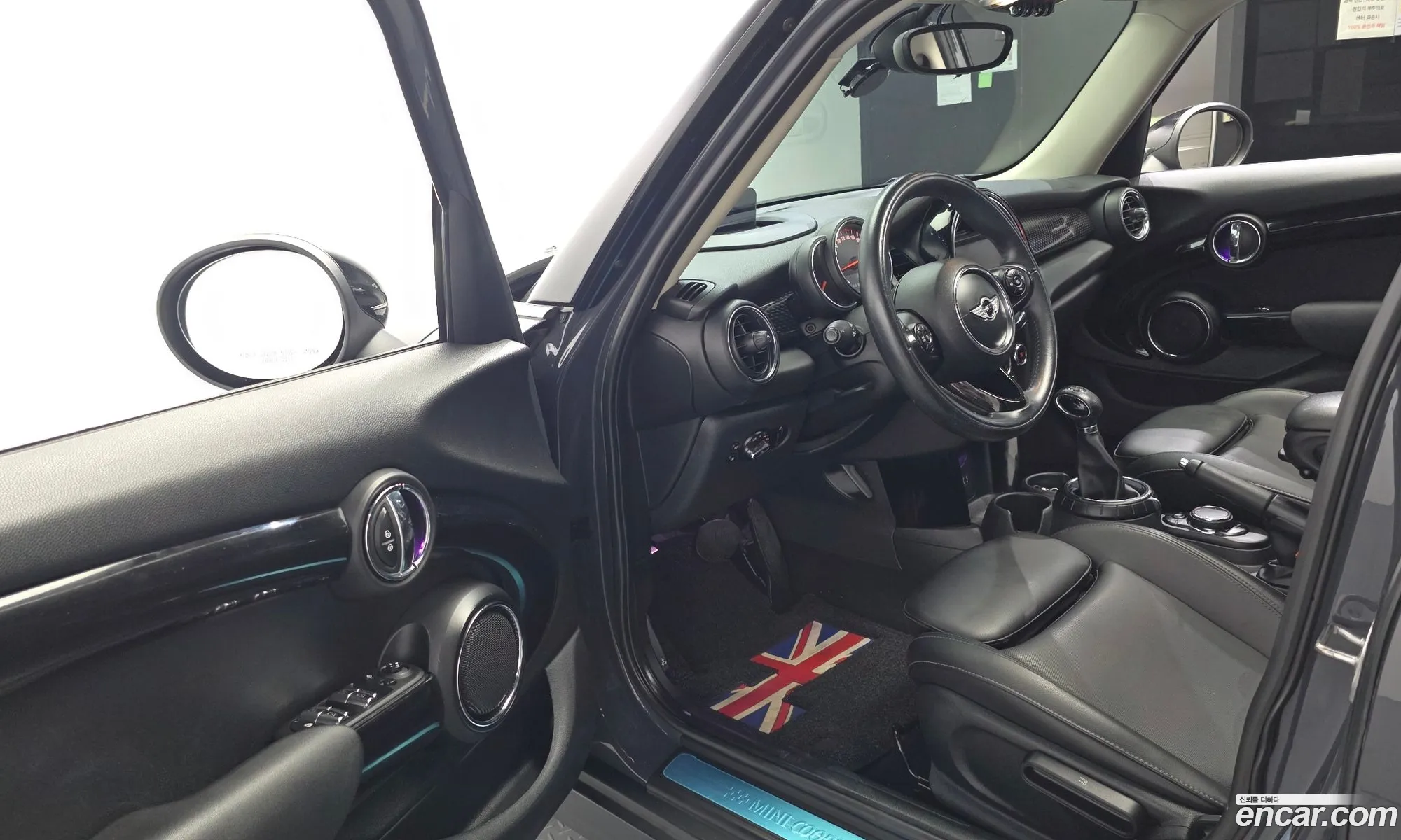 Mini Cooper S 2017 WMWXU3103H2D46773 — 9
