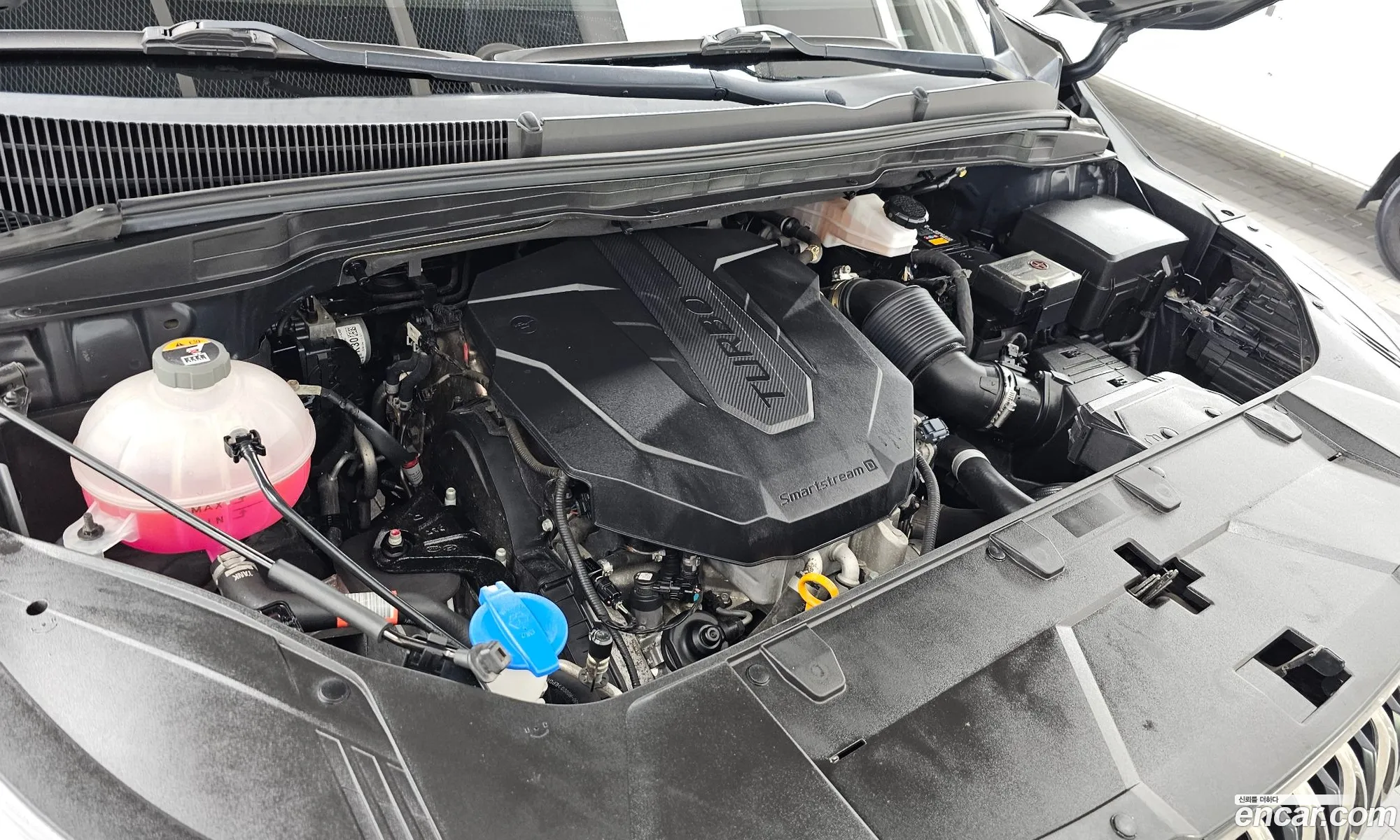 Kia Carnival 2021 — 16