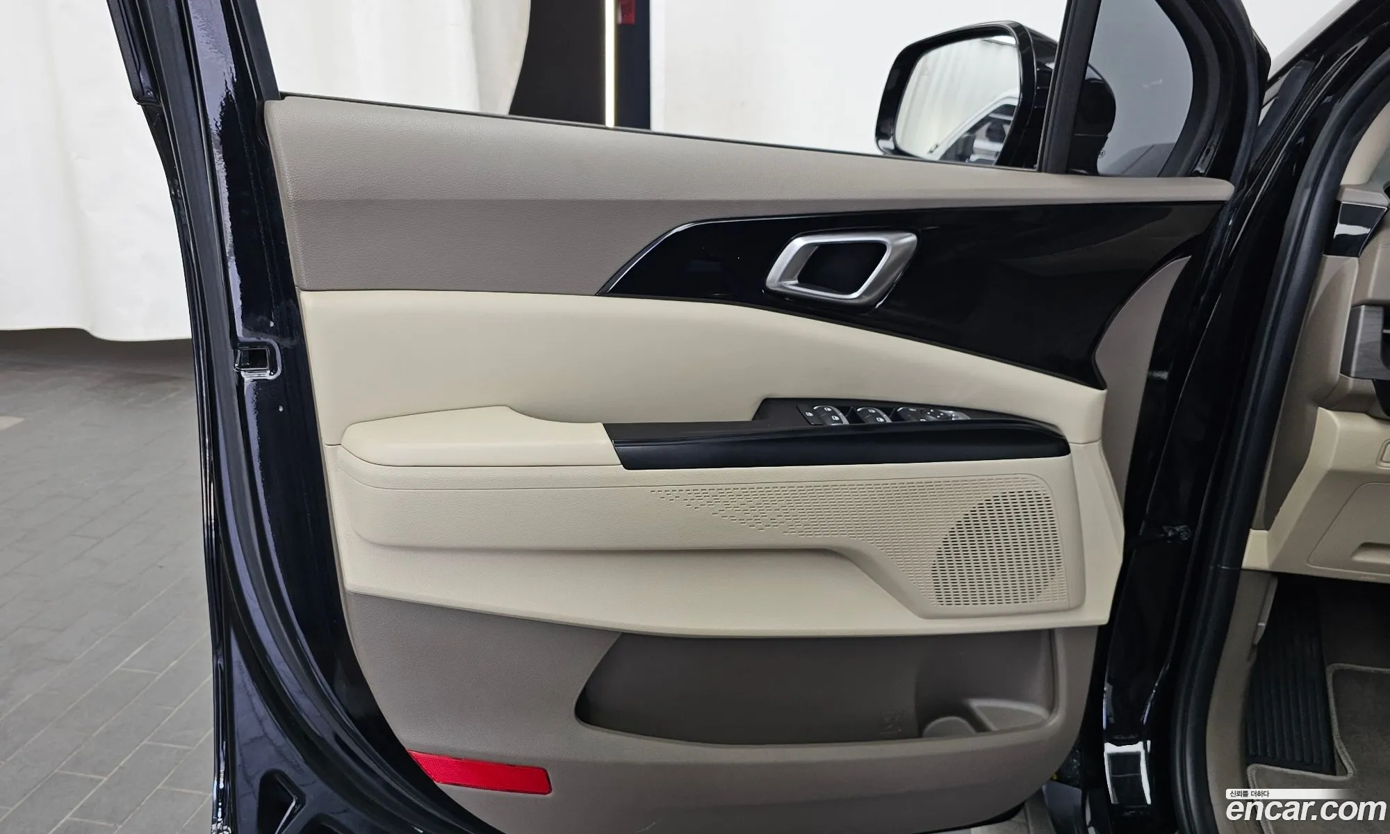 Kia Carnival 2021 — 17