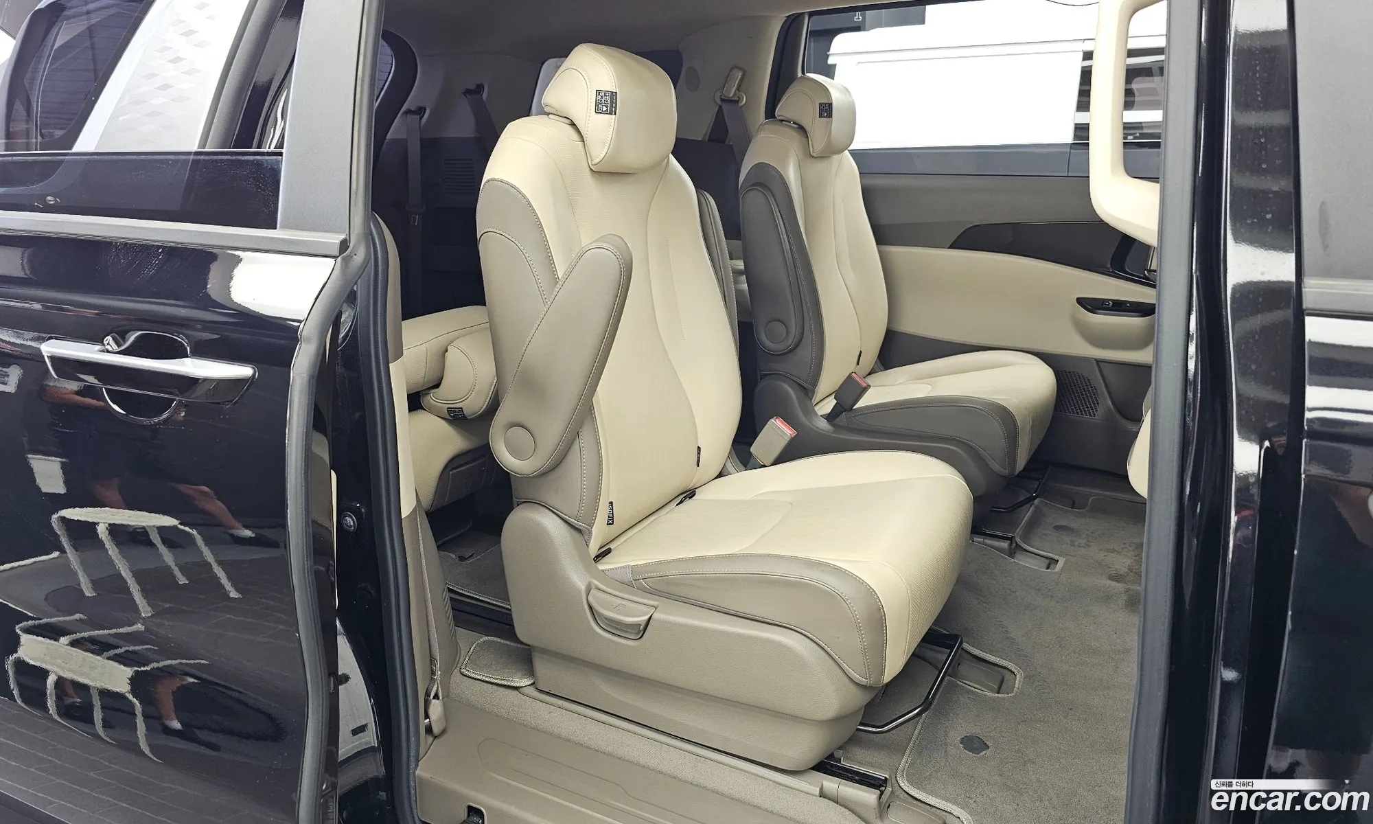 Kia Carnival 2021 — 20