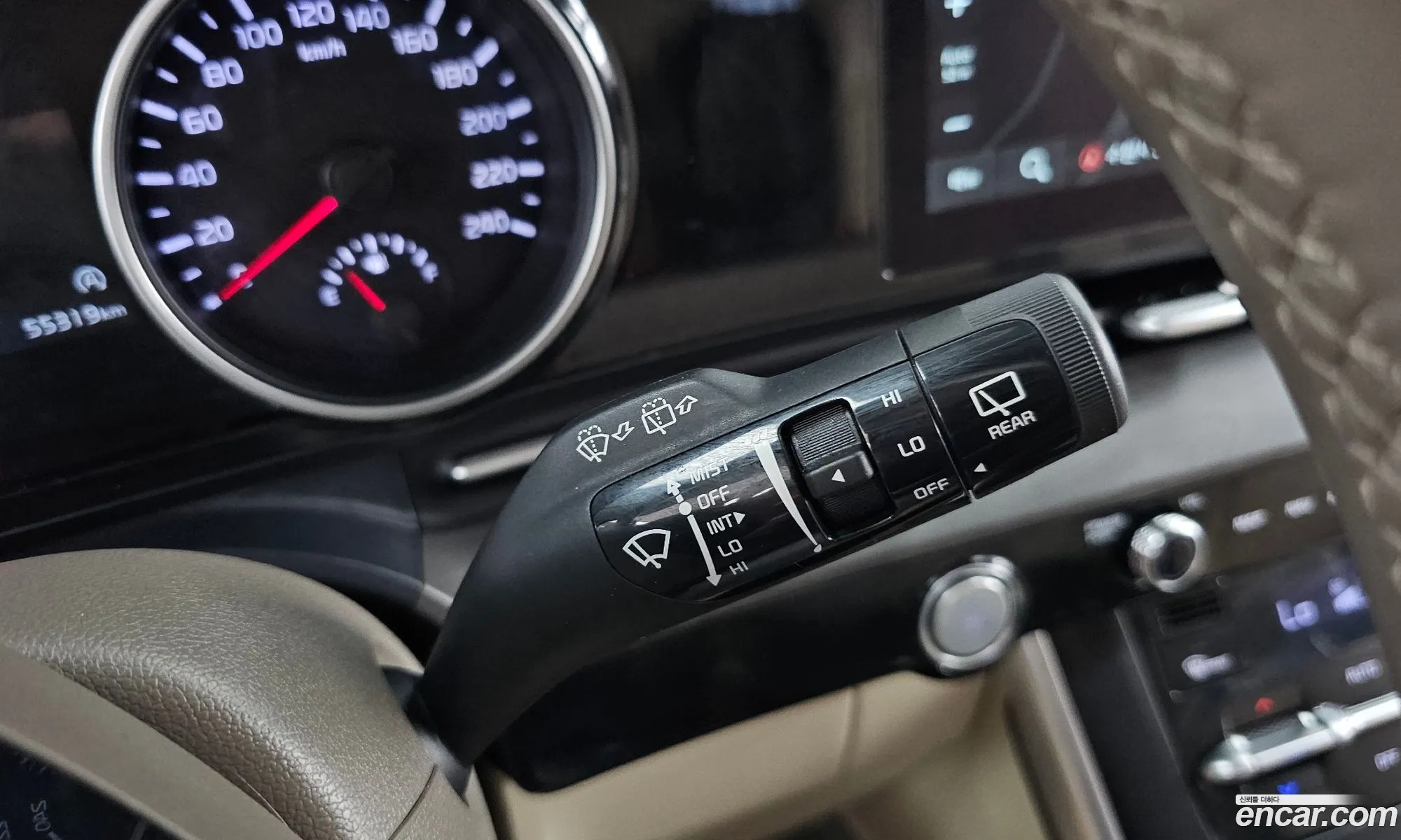 Kia Carnival 2021 — 5