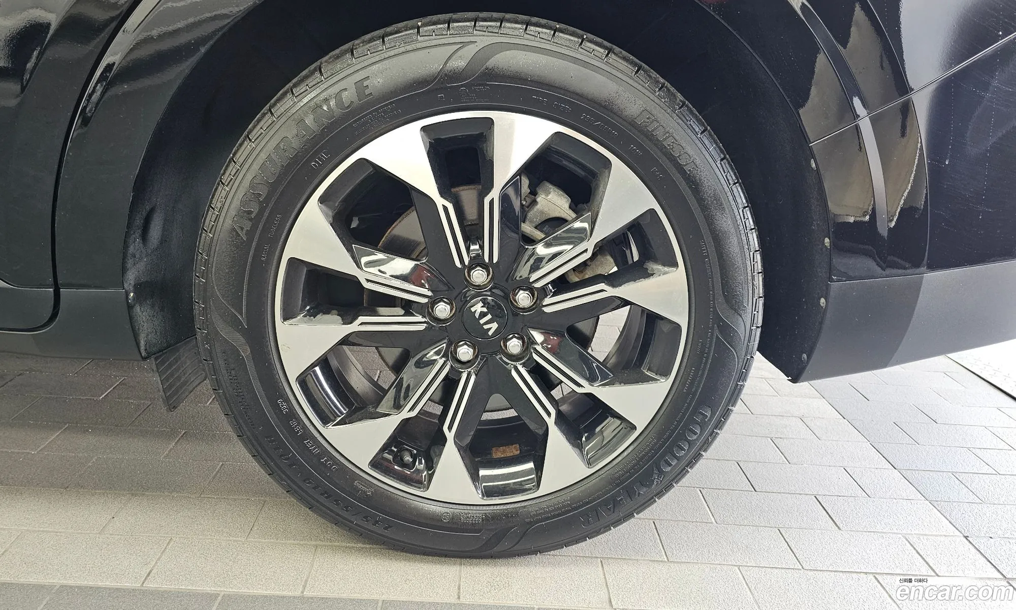 Kia Carnival 2021 — 18