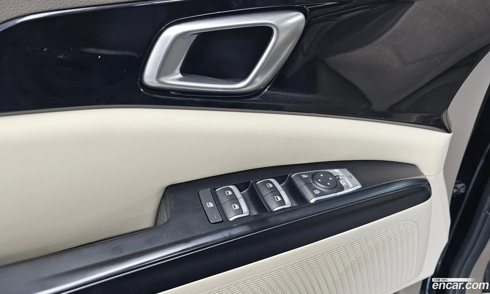 Kia Carnival 2021 — 6