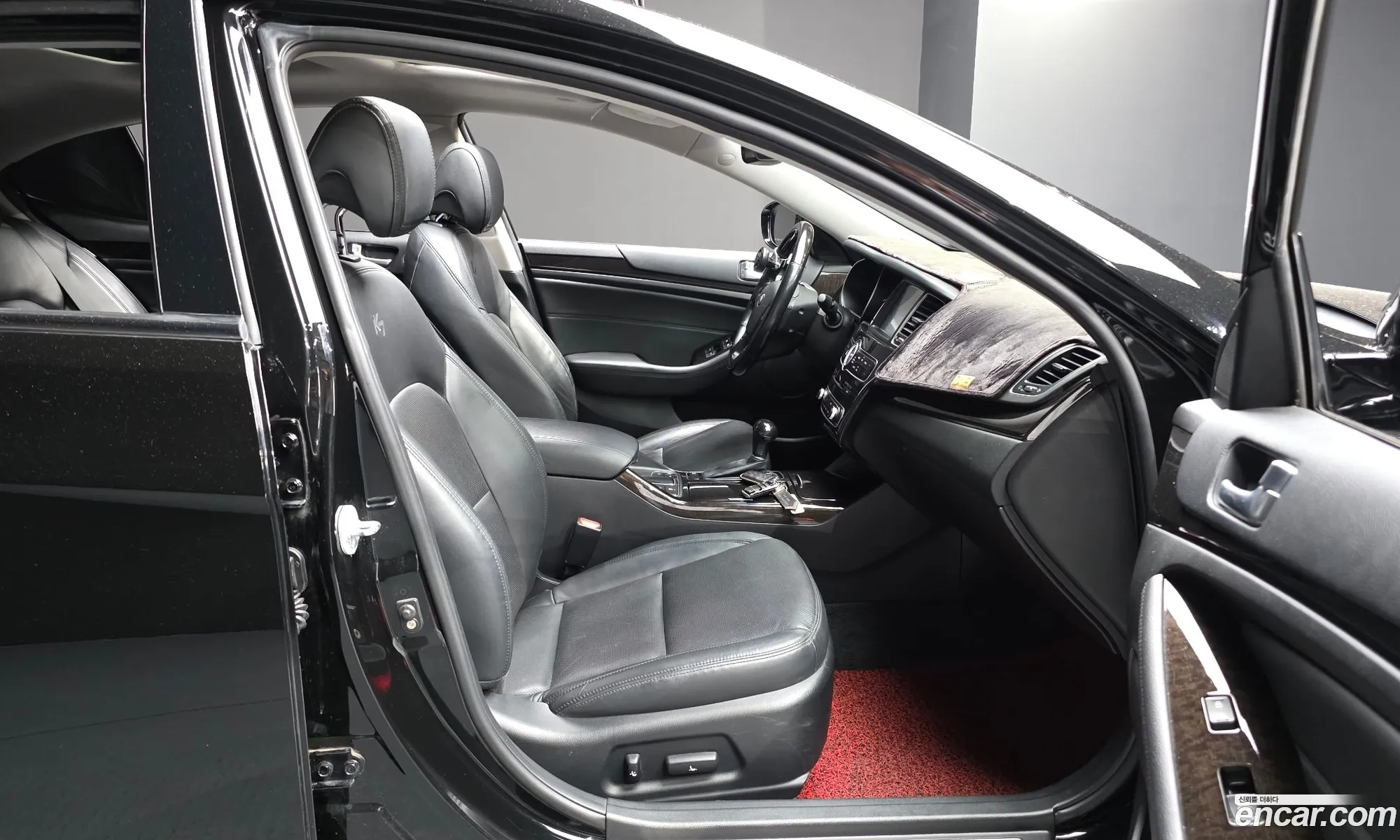 Kia K7 2012 — 17