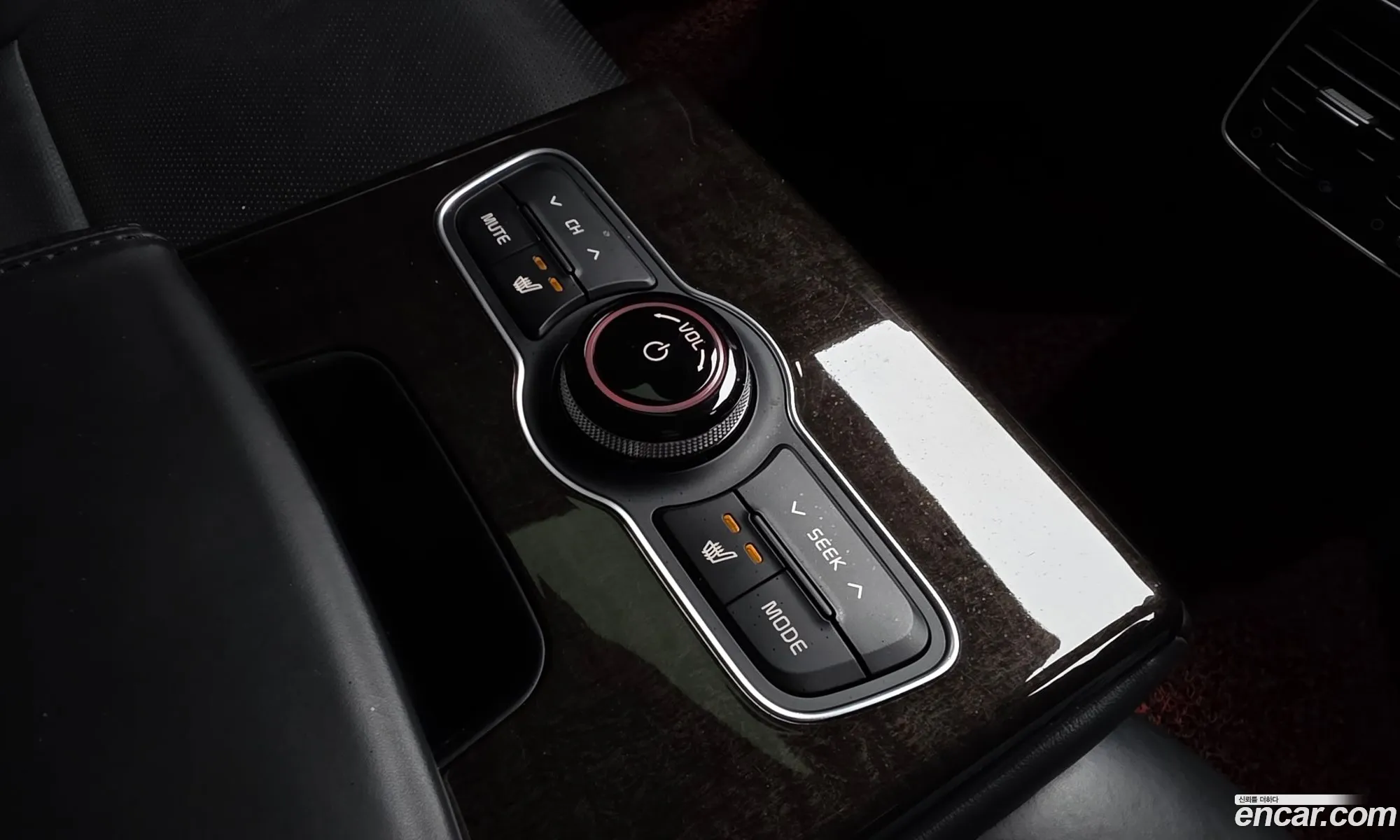 Kia K7 2012 — 10