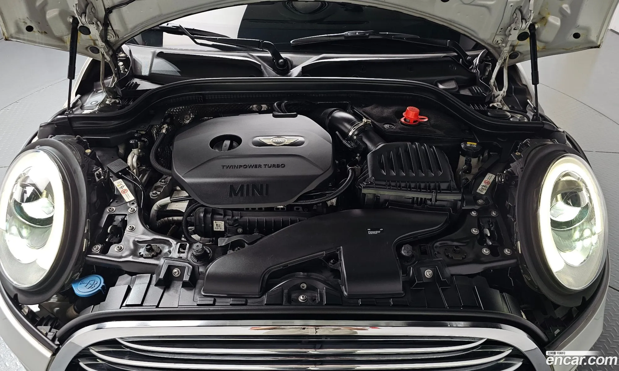 Mini Cooper 2016 WMWXU1106G2A93080 — 26