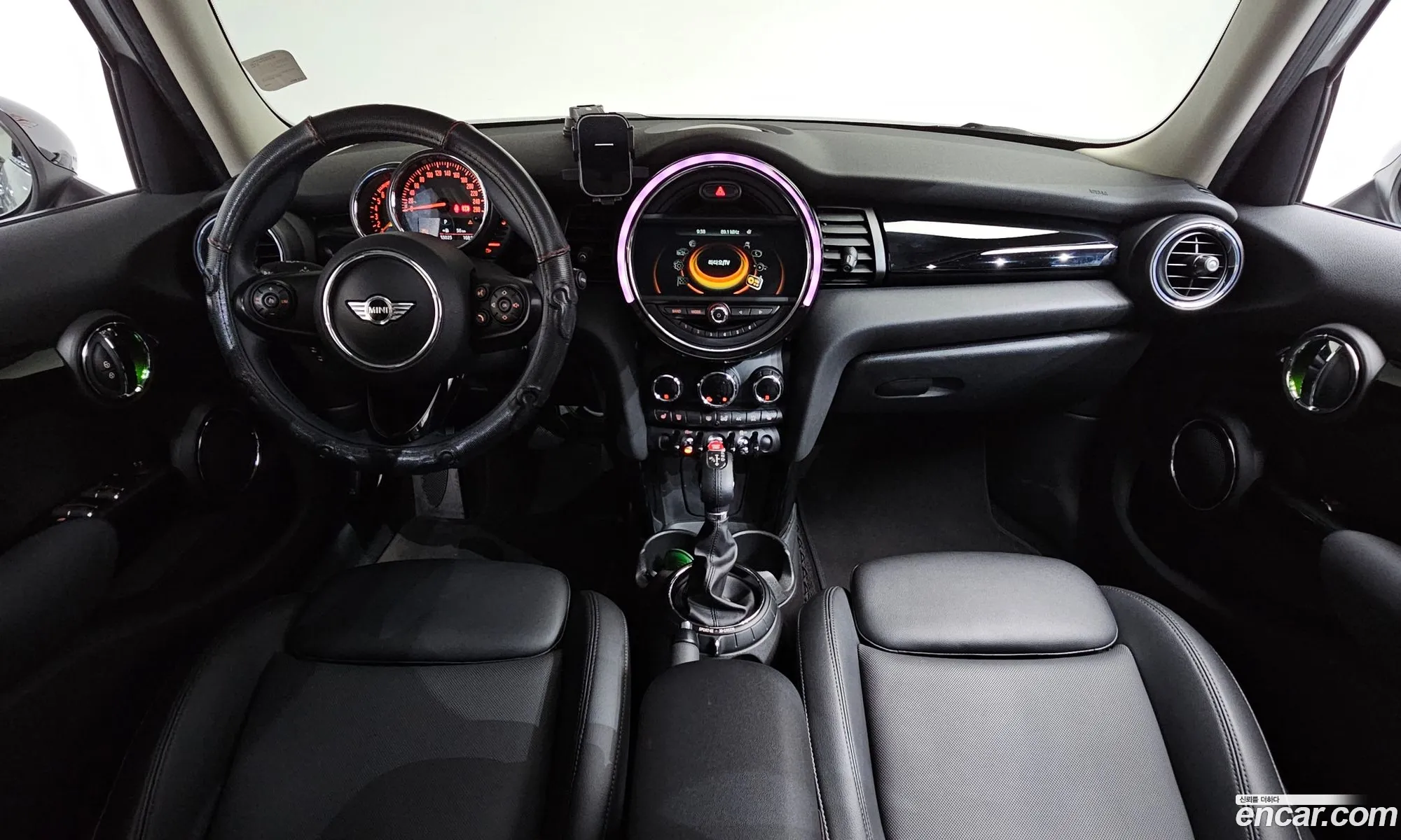 Mini Cooper 2016 WMWXU1106G2A93080 — 29