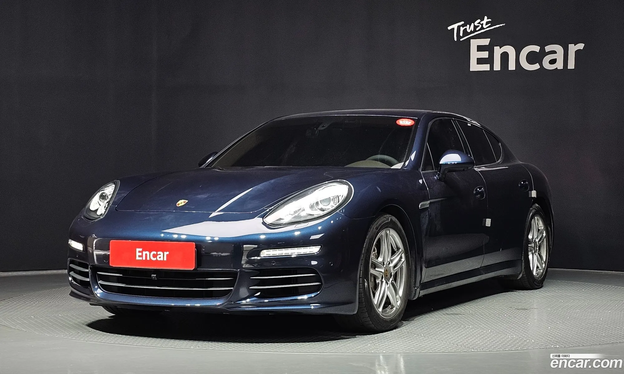 Porsche Panamera 2015 — 19