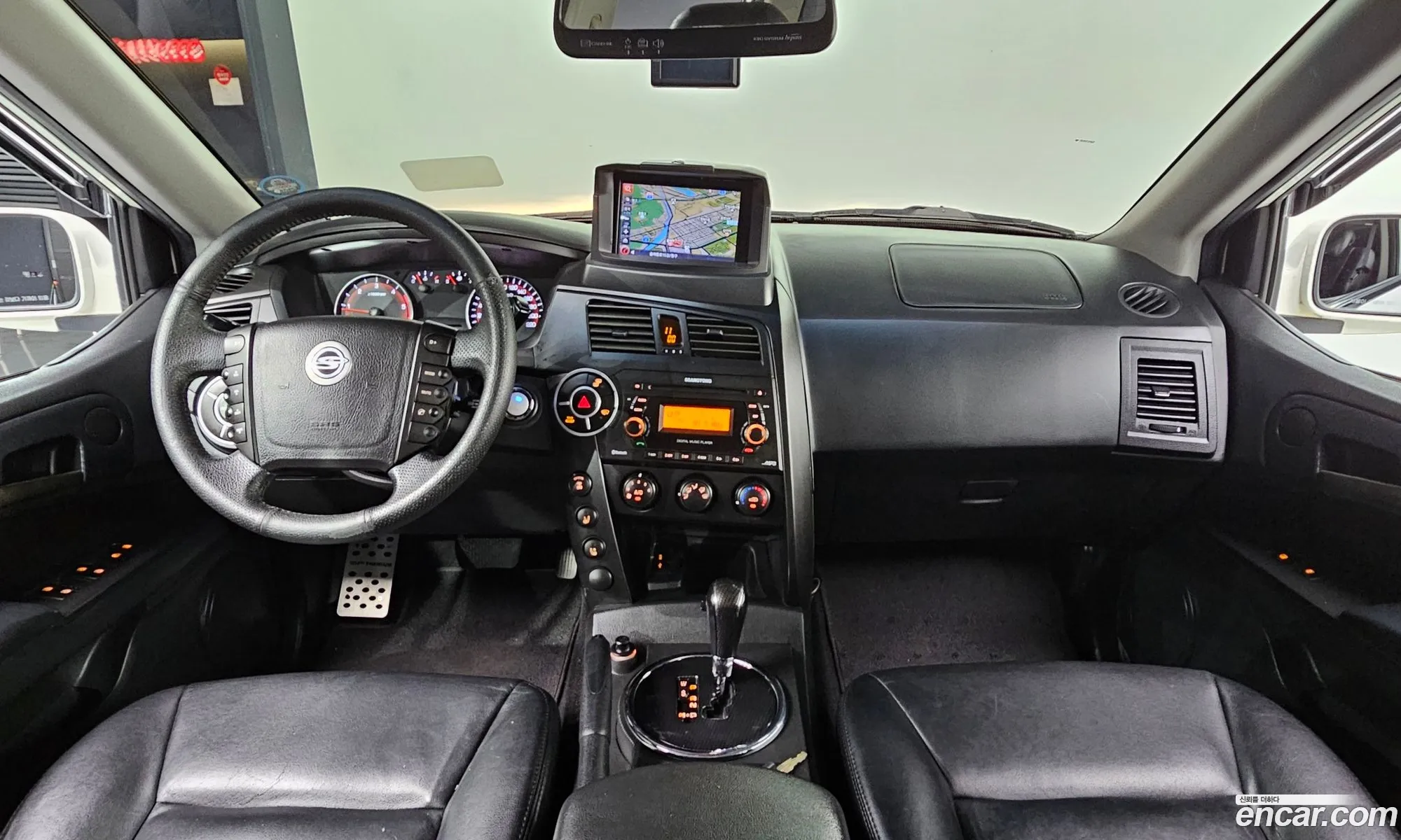 KG Mobility (SsangYong) Korando Sports 2012 — 15