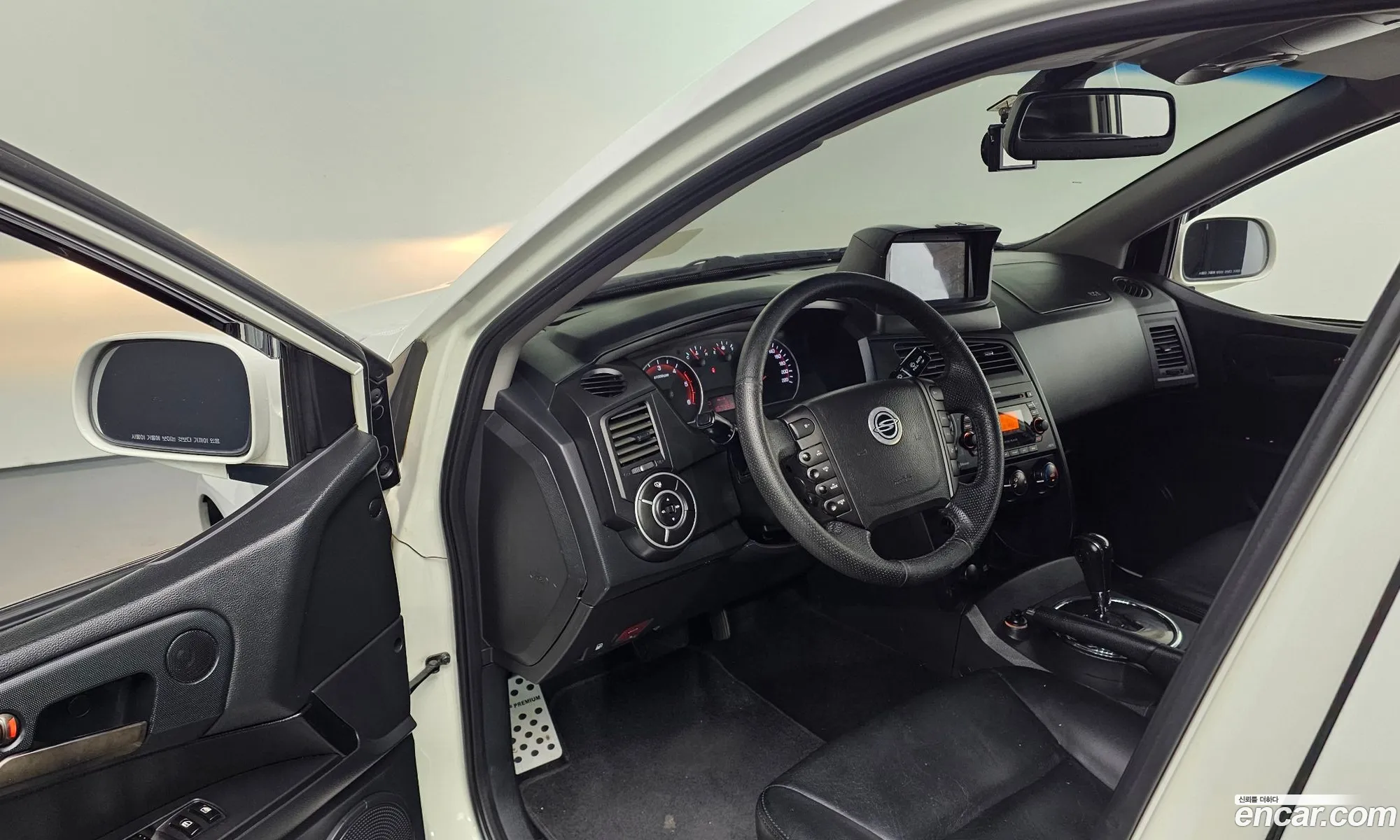 KG Mobility (SsangYong) Korando Sports 2012 — 19