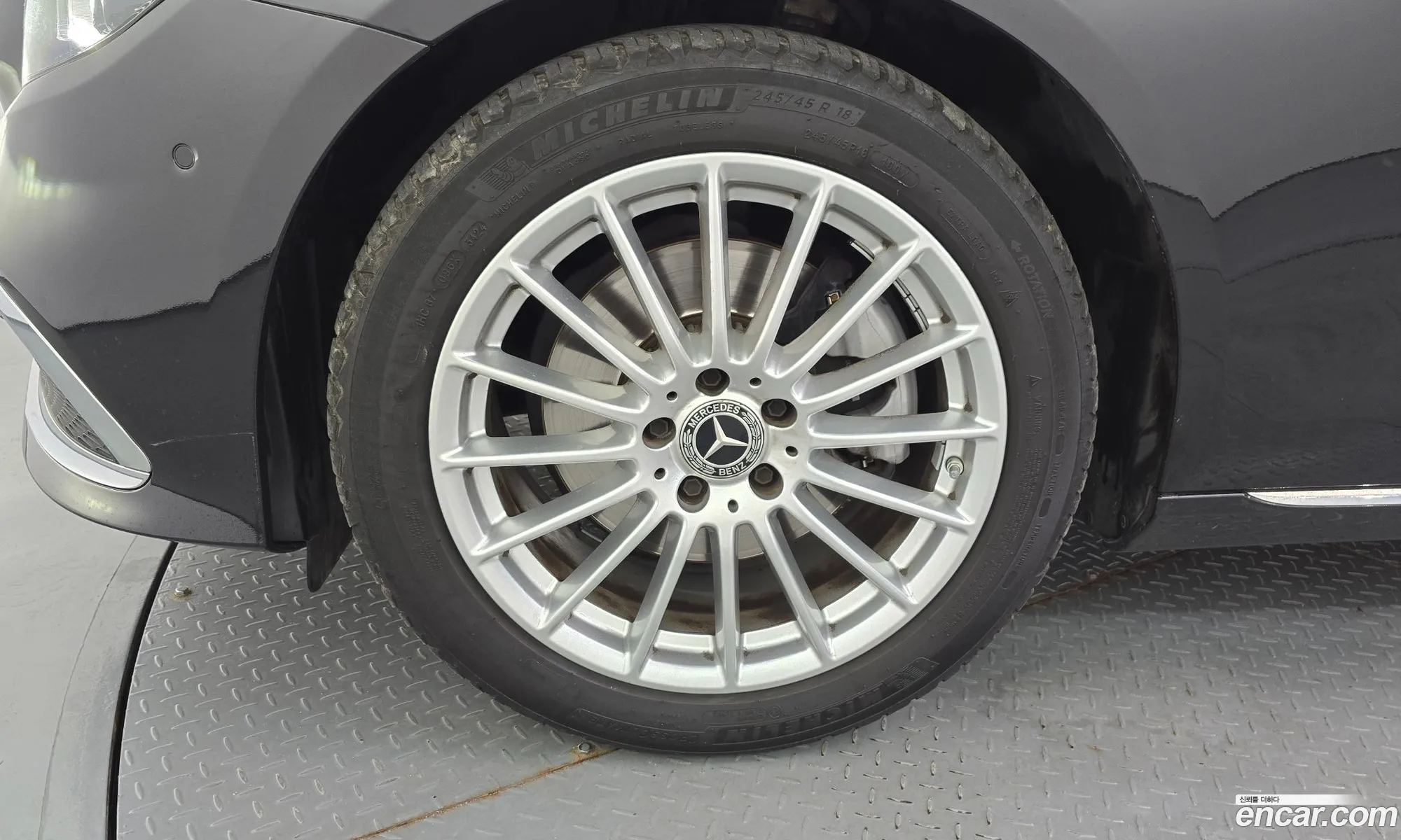 Mercedes-Benz E-Class W213 2021 — 16