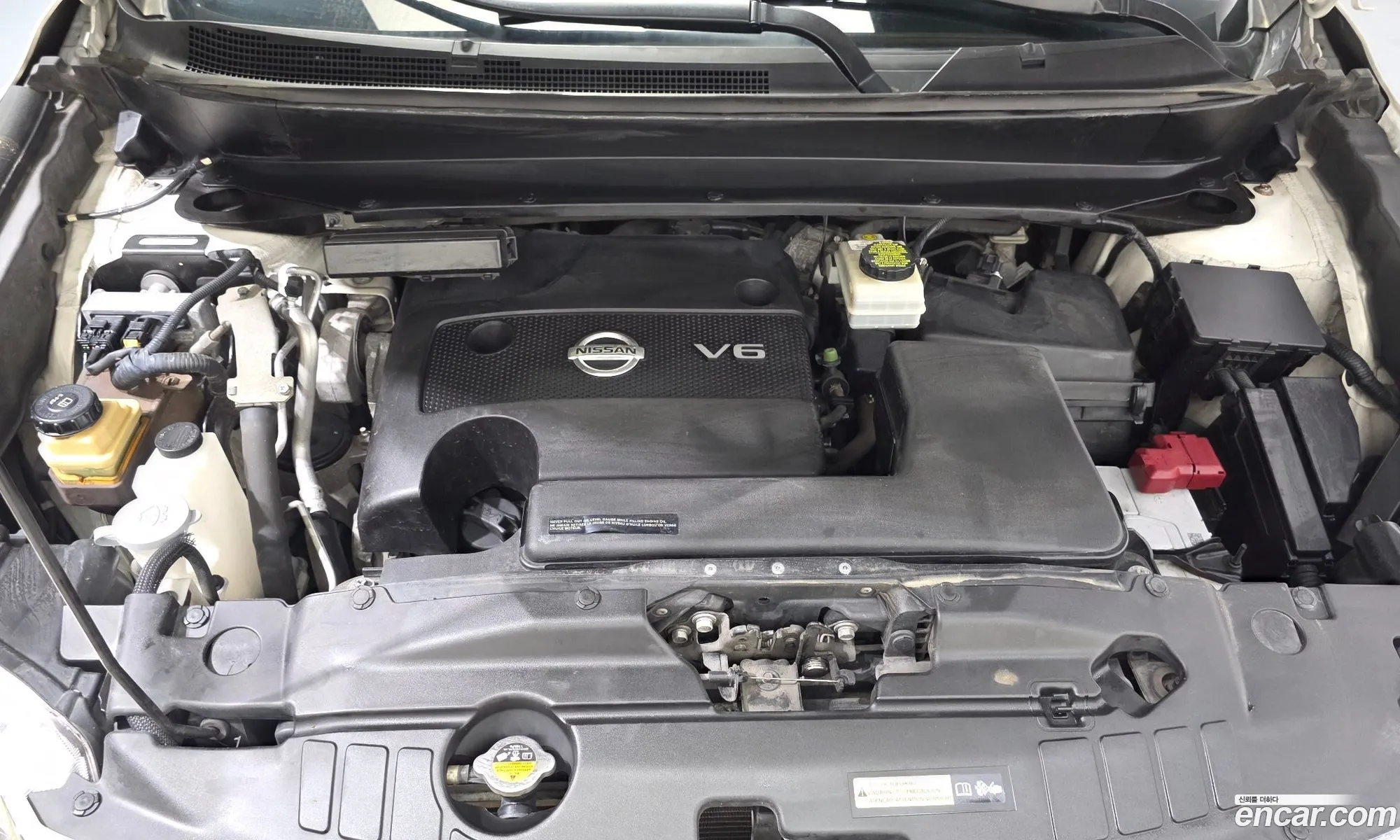 Nissan Pathfinder 2014 — 18