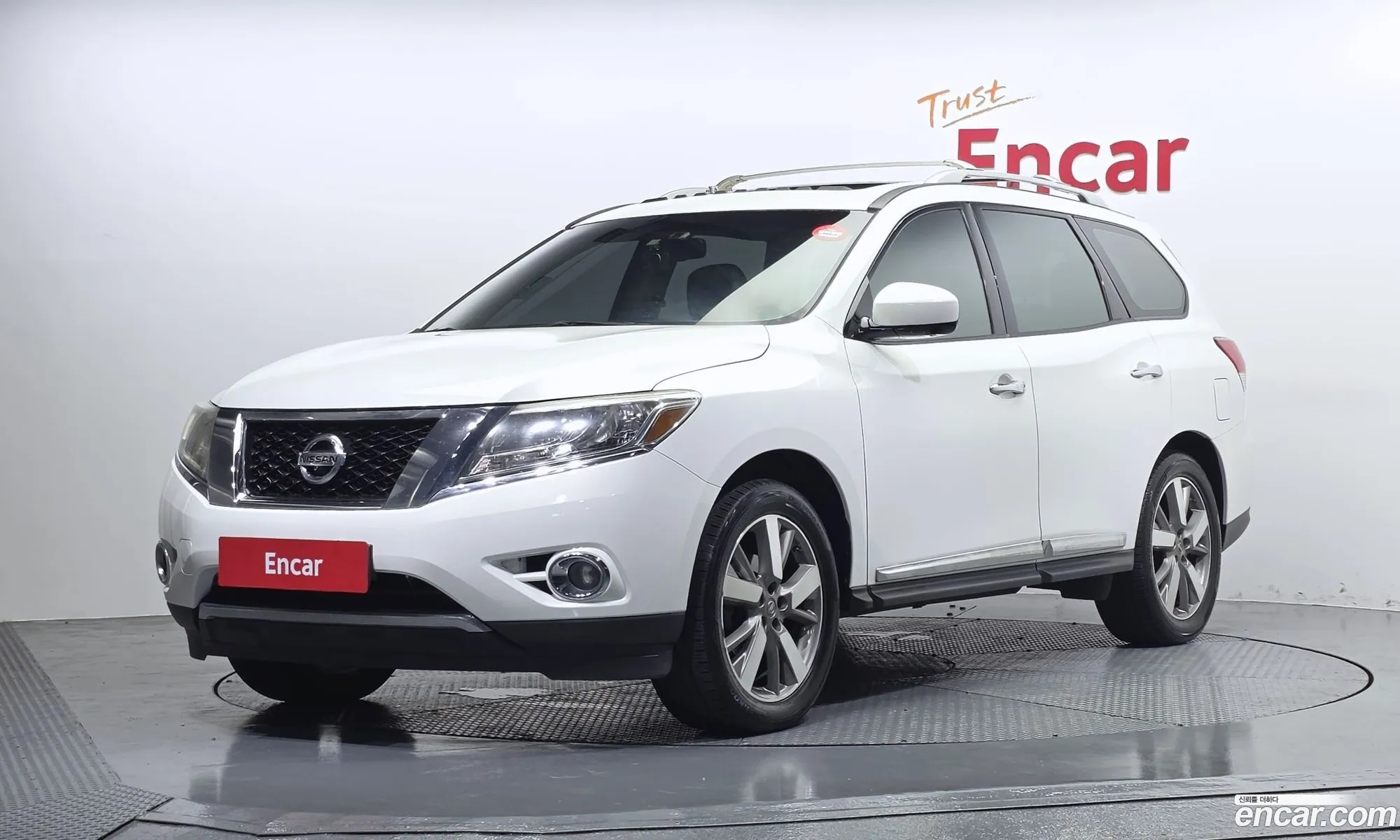 Nissan Pathfinder 2014 — 19