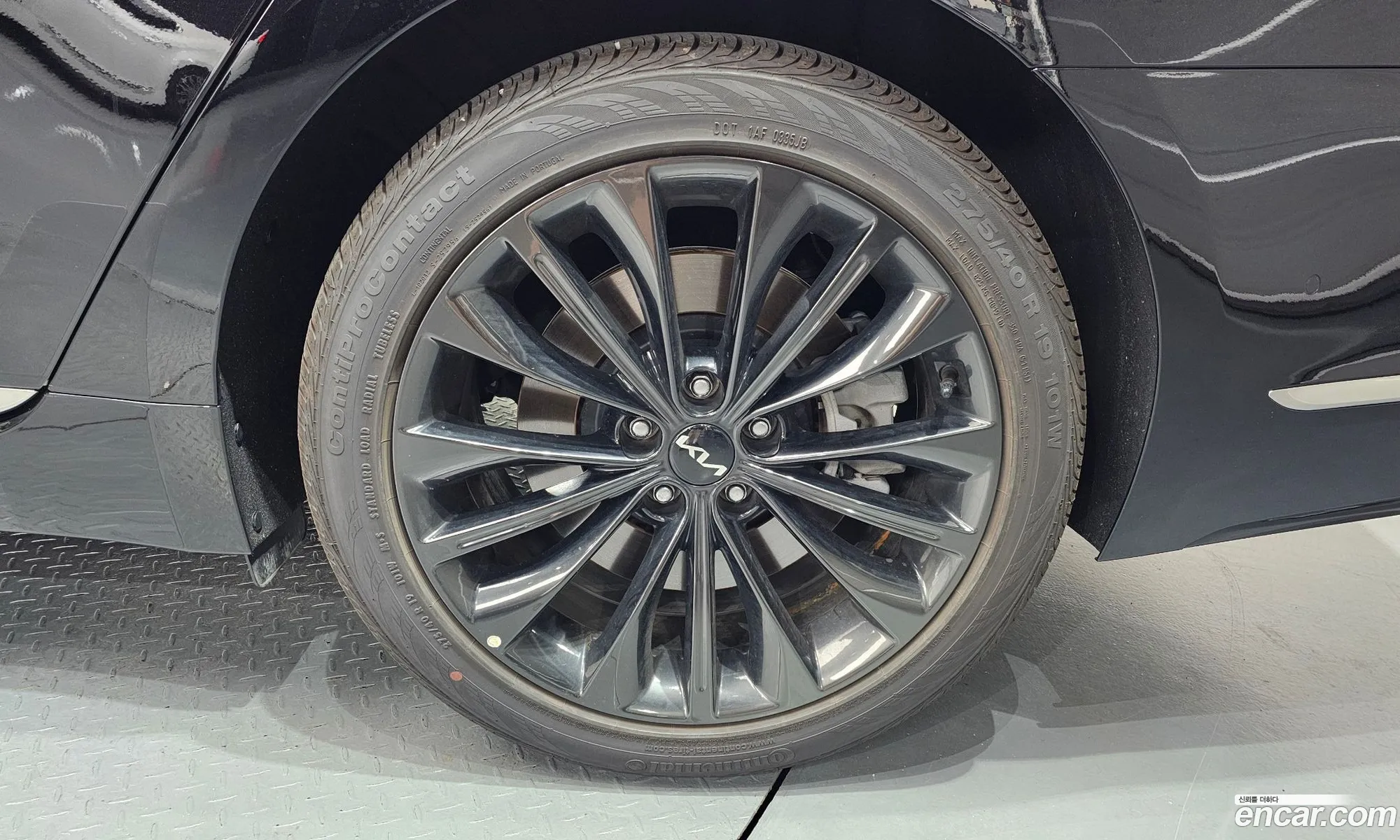 Kia K9 2025 — 25