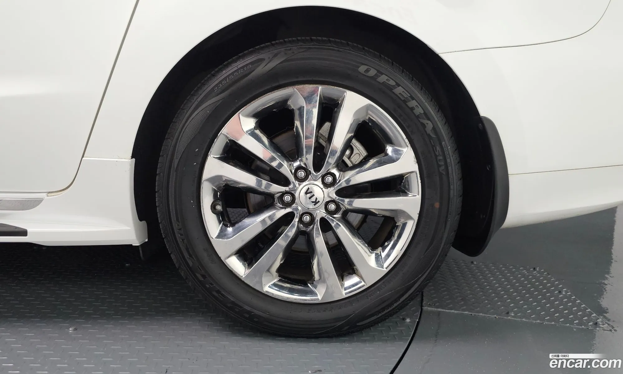 Kia Carnival 2017 — 20