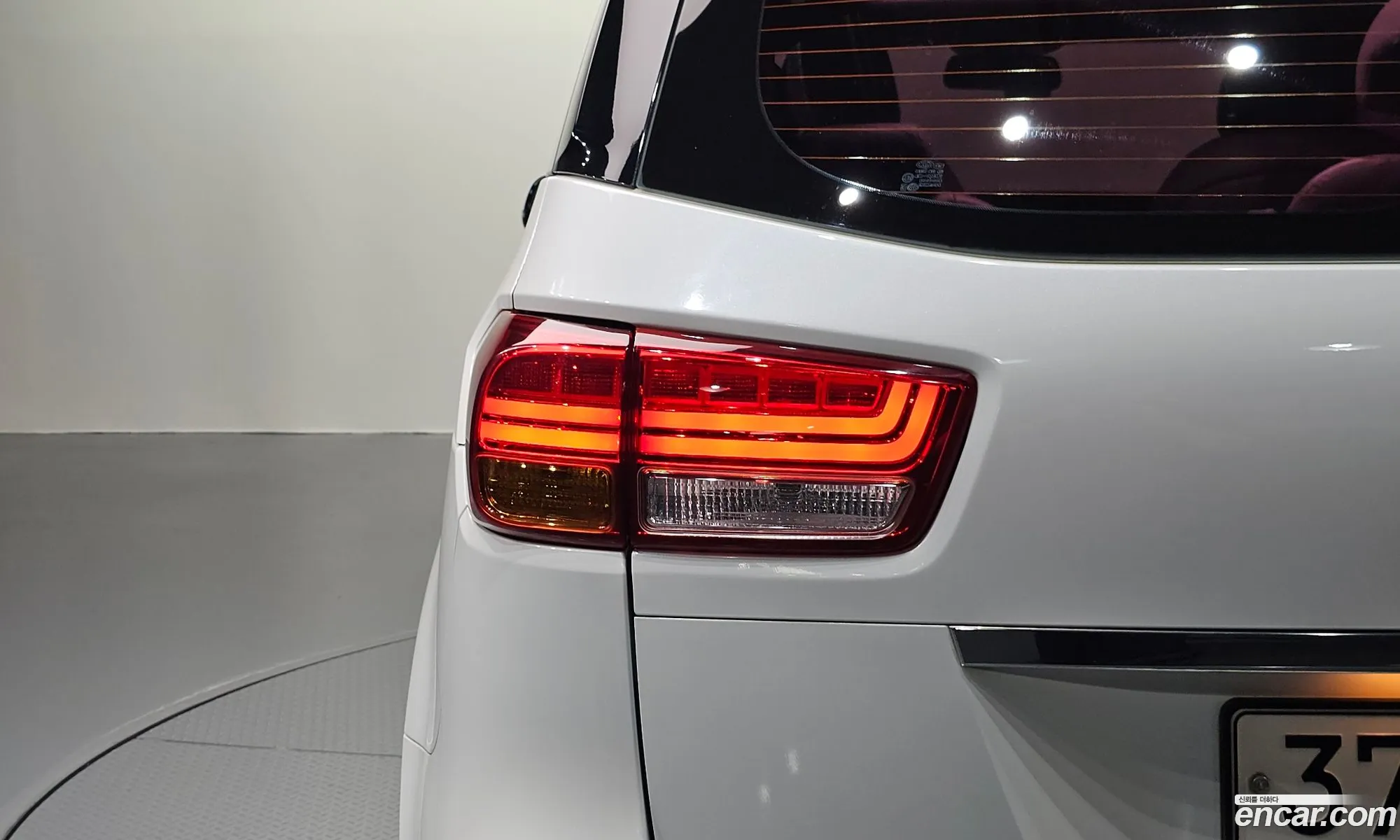 Kia Carnival 2017 — 26