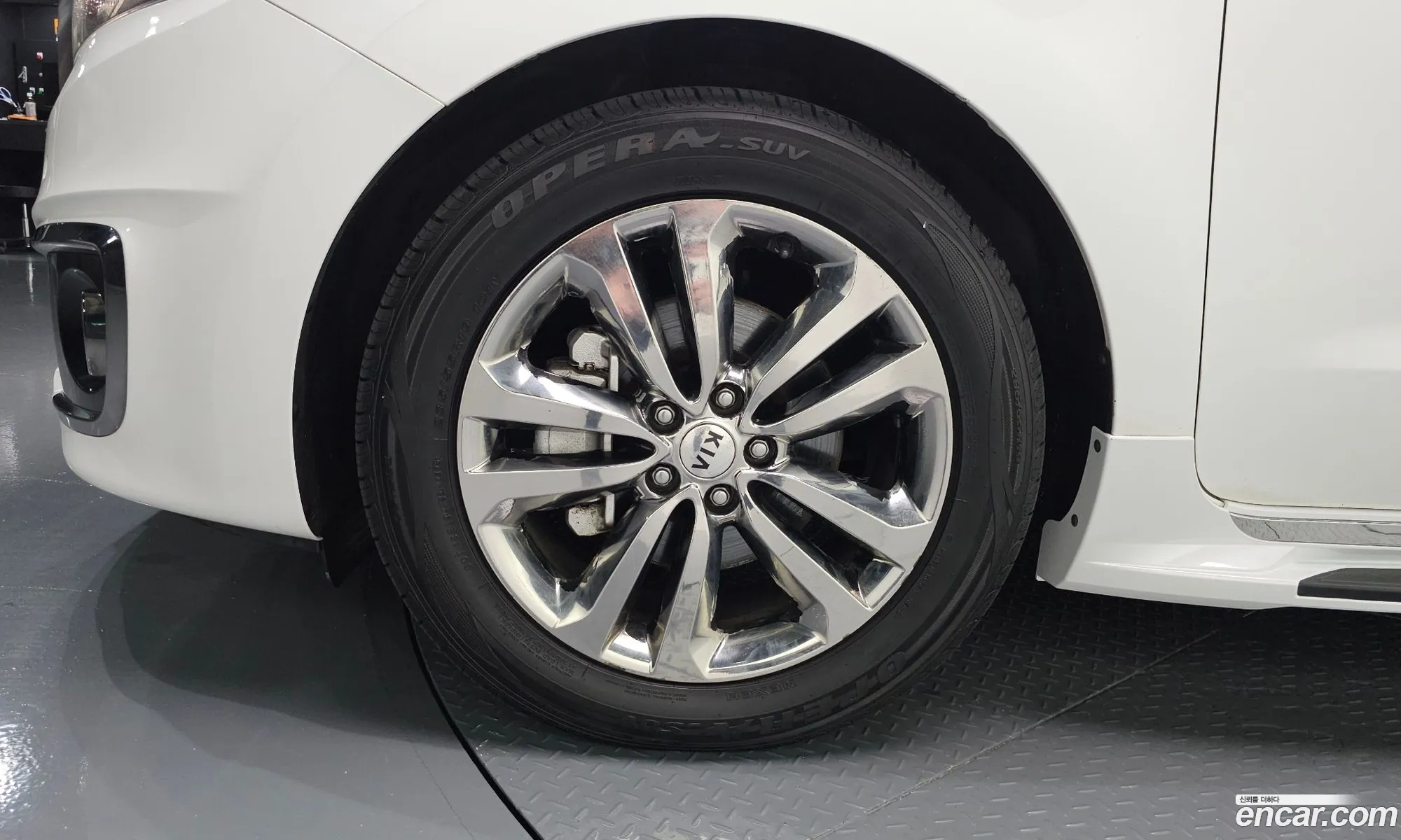 Kia Carnival 2017 — 9