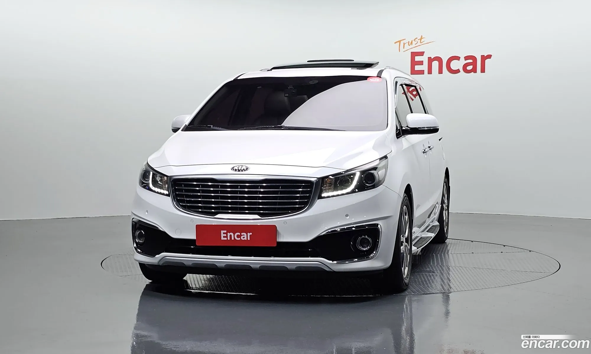 Kia Carnival 2017 — 4