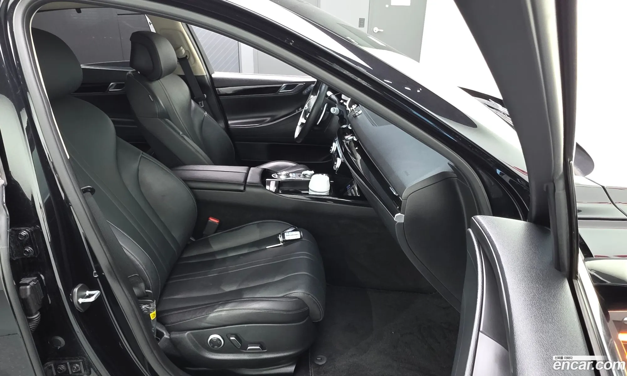 Genesis G80 2023 — 4