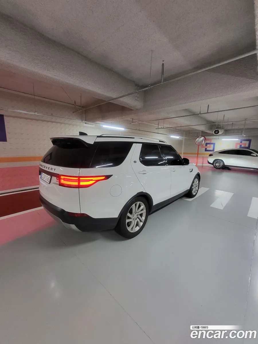 Land Rover Discovery 5 2019 — 7