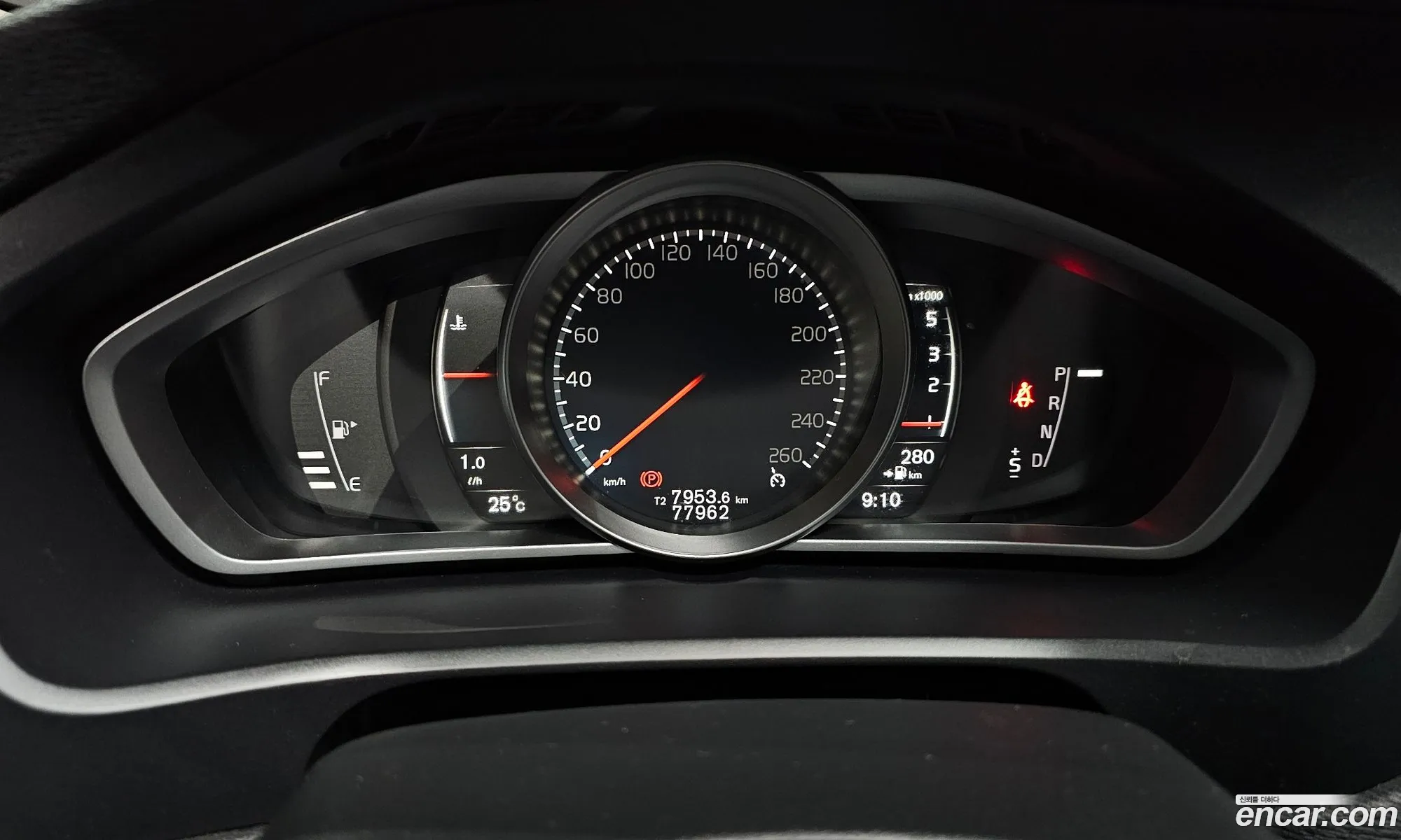 Volvo V40 2016 YV1MV79K0H2374726 — 14