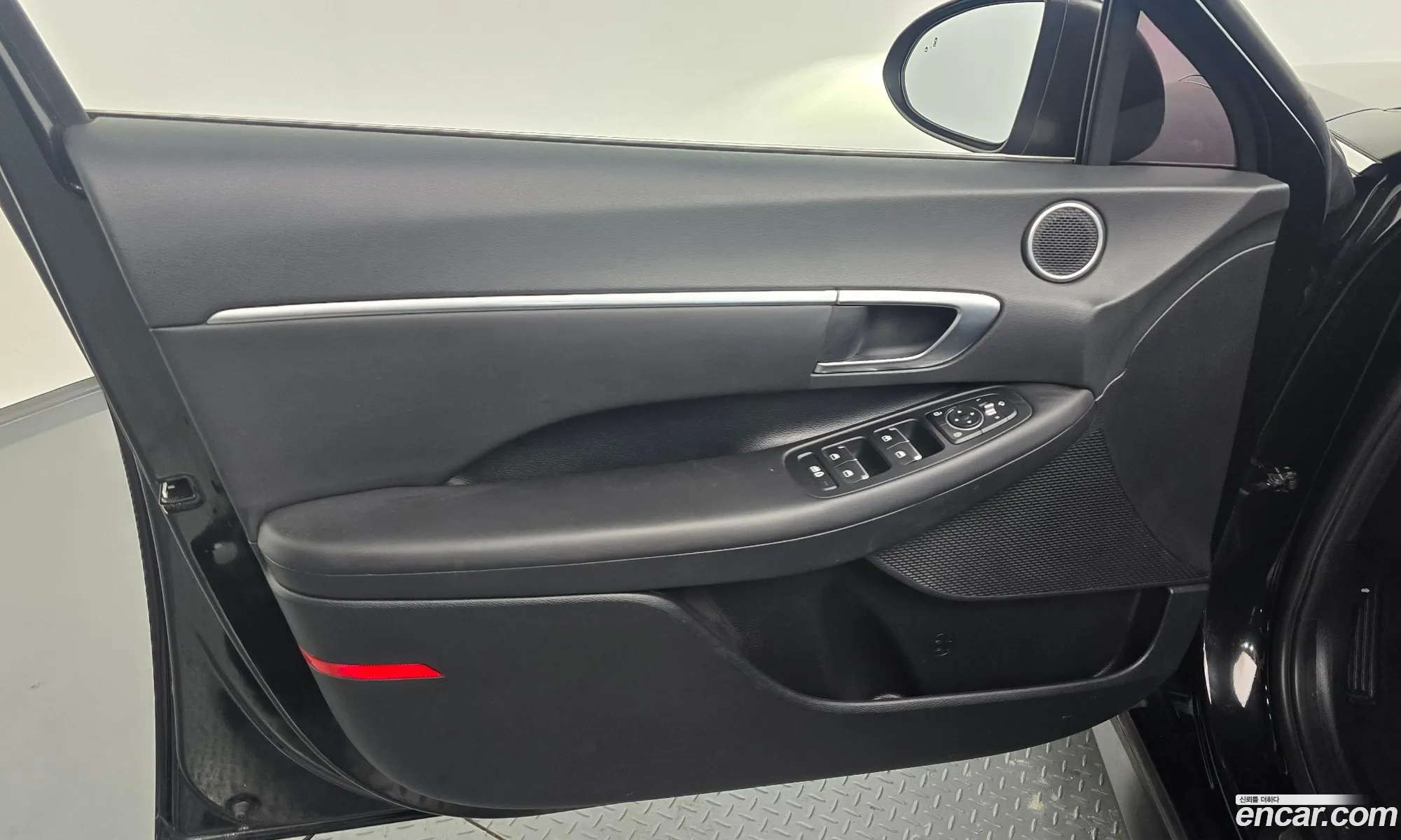 Hyundai Sonata Hybrid 2021 — 25