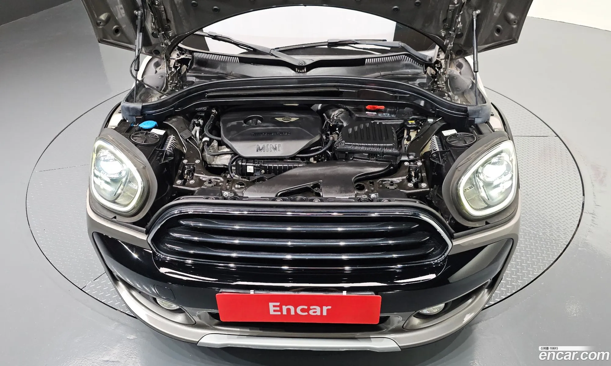 Mini Cooper Countryman 2018 WMWYU9109K3H01700 — 8