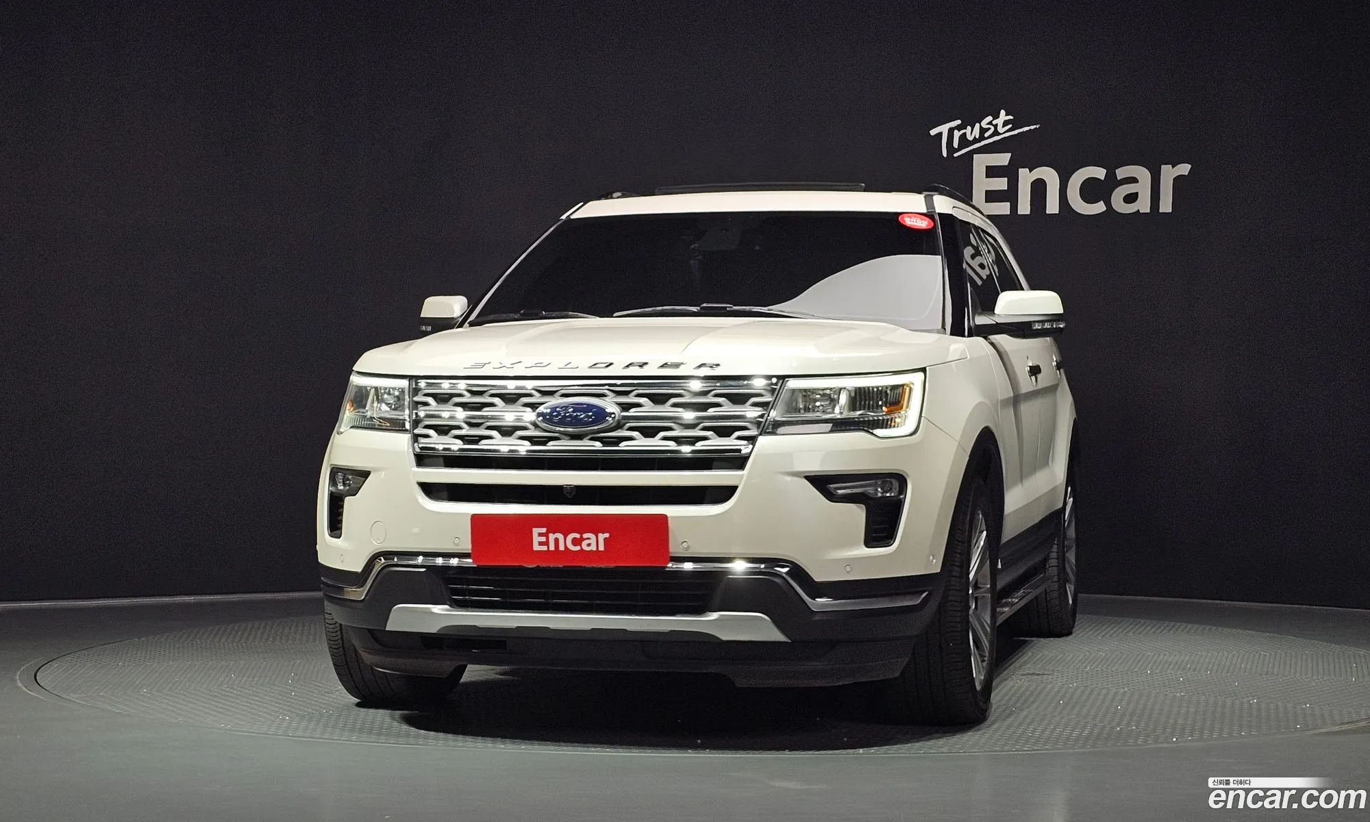 Ford Explorer 2018 1FM5K8FH3JGA48981 — 15