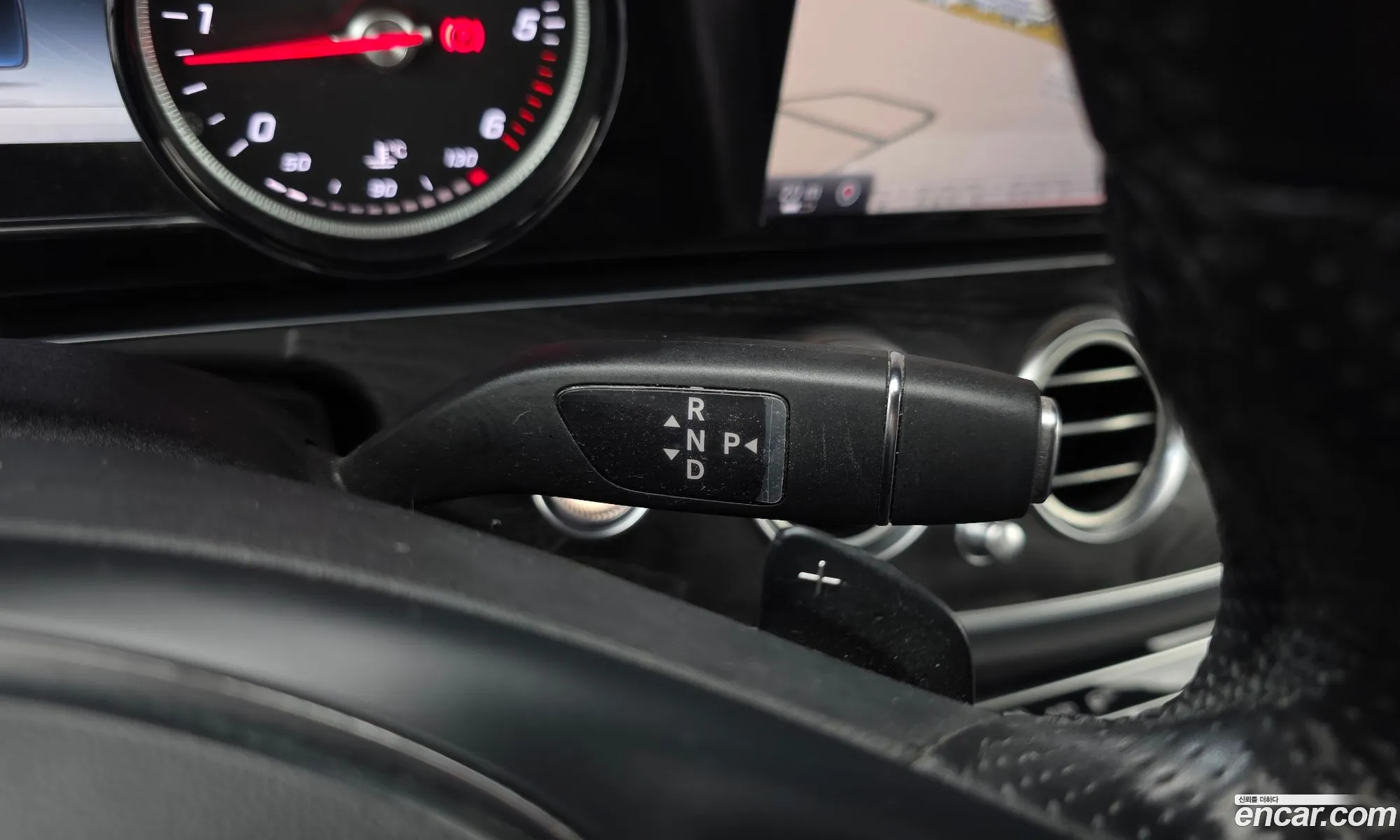 Mercedes-Benz E-Class W213 2017 — 18