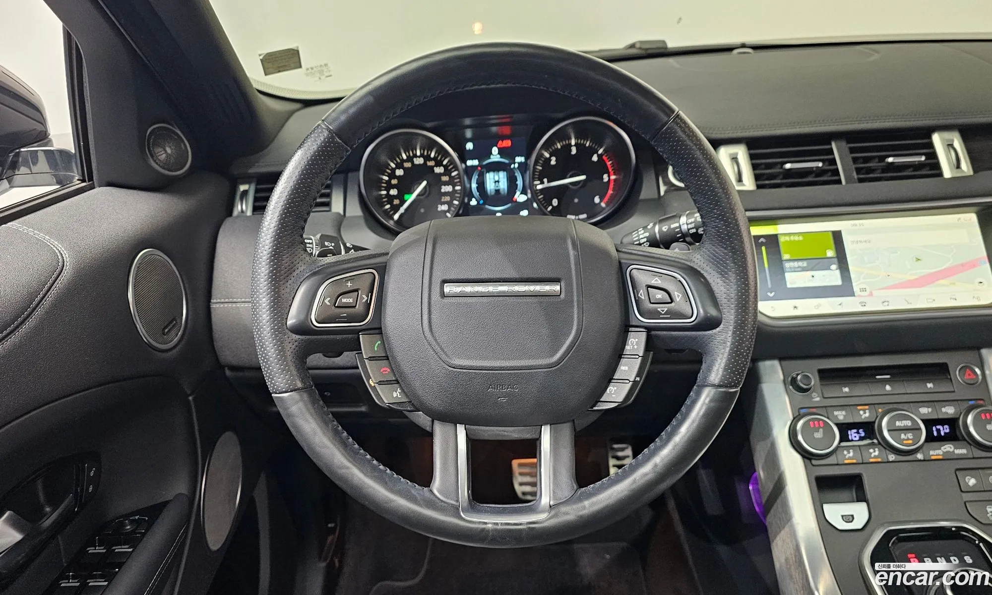 Land Rover Range Rover Evoque 2019 — 21