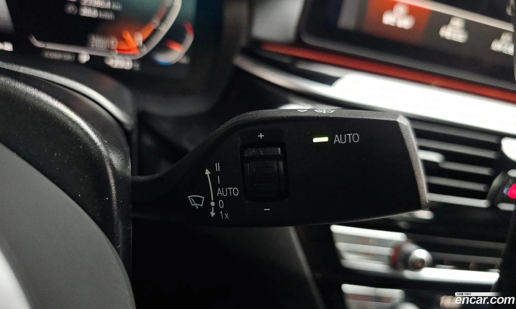 BMW 6 Series GT 2024 — 18