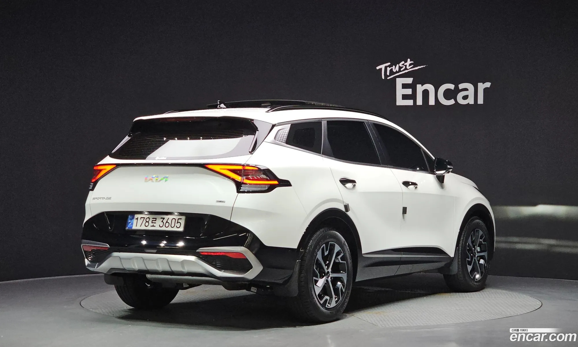 Kia Sportage Hybrid 2024 — 21